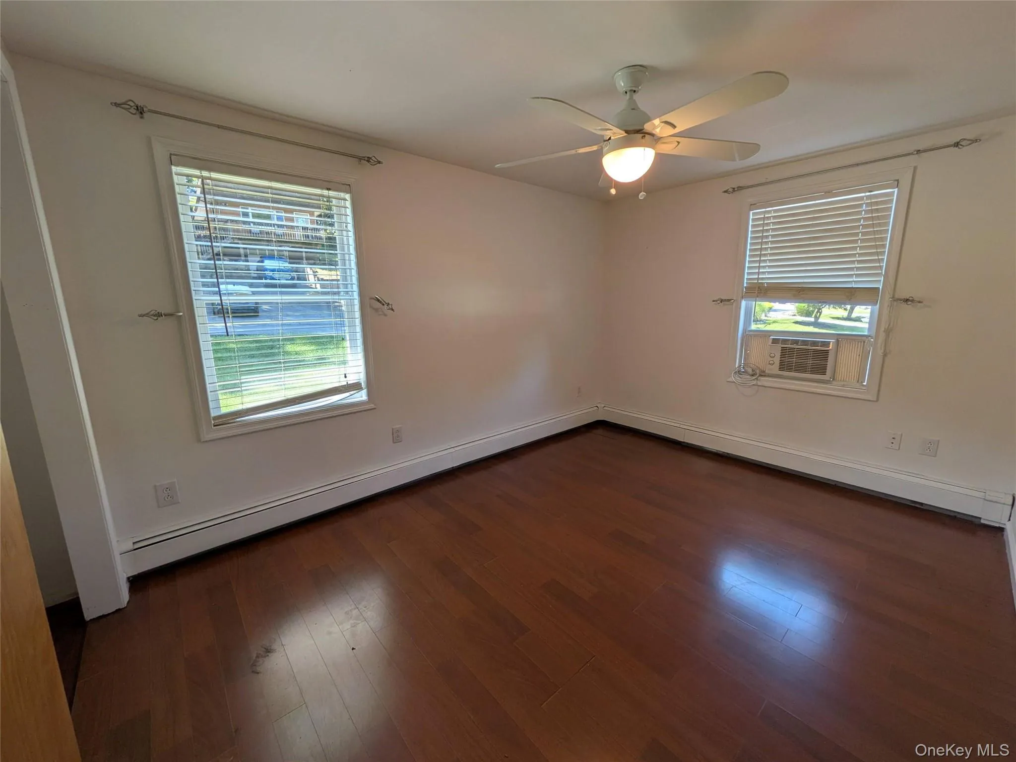 14 Hoover Place, Stony Point, NY, 2 Bedrooms Bedrooms, 5 Rooms Rooms,1 BathroomBathrooms,Residential Lease,For Rent,Hoover,0,1038019 14 Hoover Place, Stony Point, NY, 2 Bedrooms Bedrooms, 5 Rooms Rooms,1 BathroomBathrooms,Residential Lease,For Rent,Hoover,0,1038019