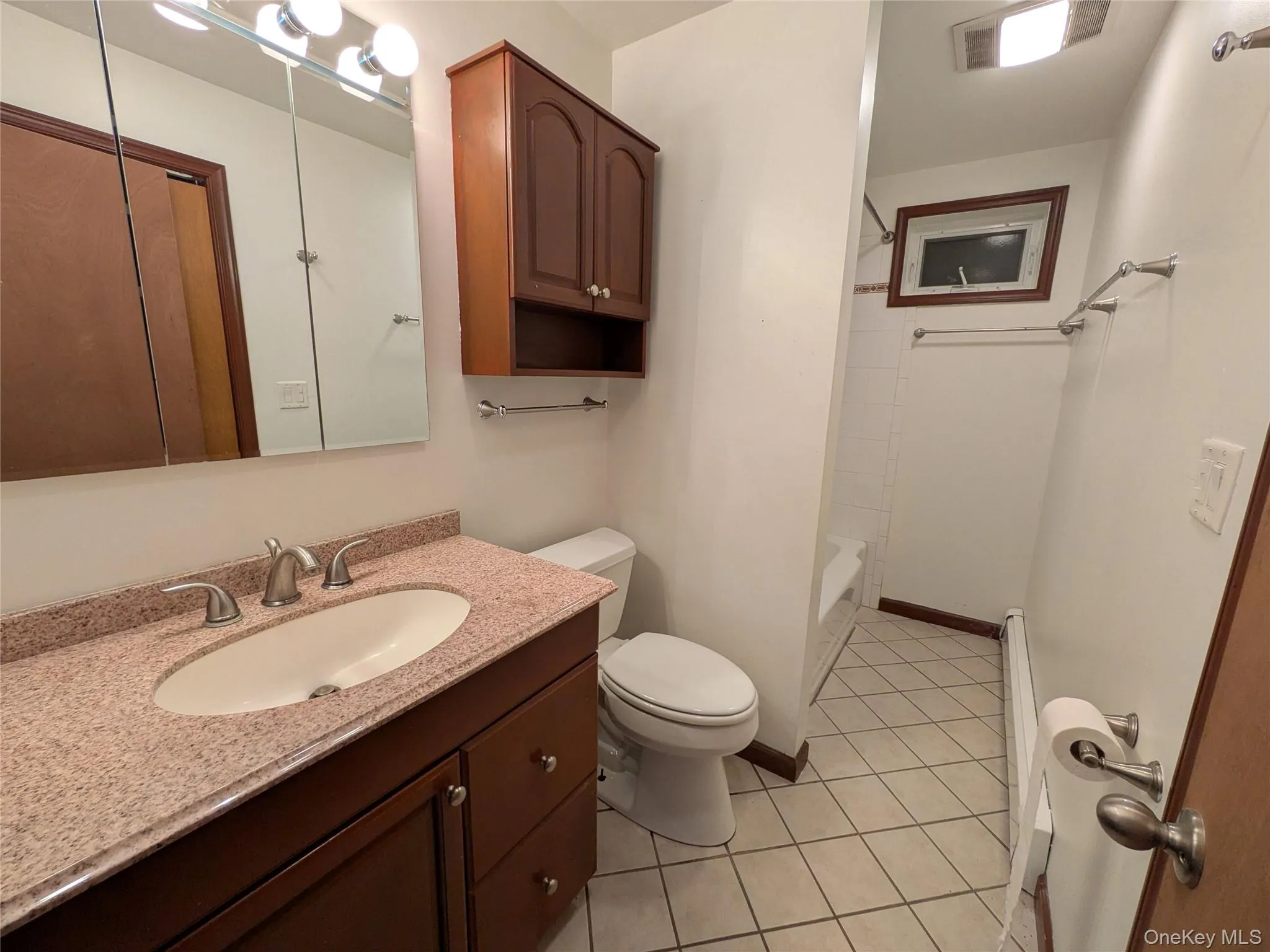 14 Hoover Place, Stony Point, NY, 2 Bedrooms Bedrooms, 5 Rooms Rooms,1 BathroomBathrooms,Residential Lease,For Rent,Hoover,0,1038019 14 Hoover Place, Stony Point, NY, 2 Bedrooms Bedrooms, 5 Rooms Rooms,1 BathroomBathrooms,Residential Lease,For Rent,Hoover,0,1038019