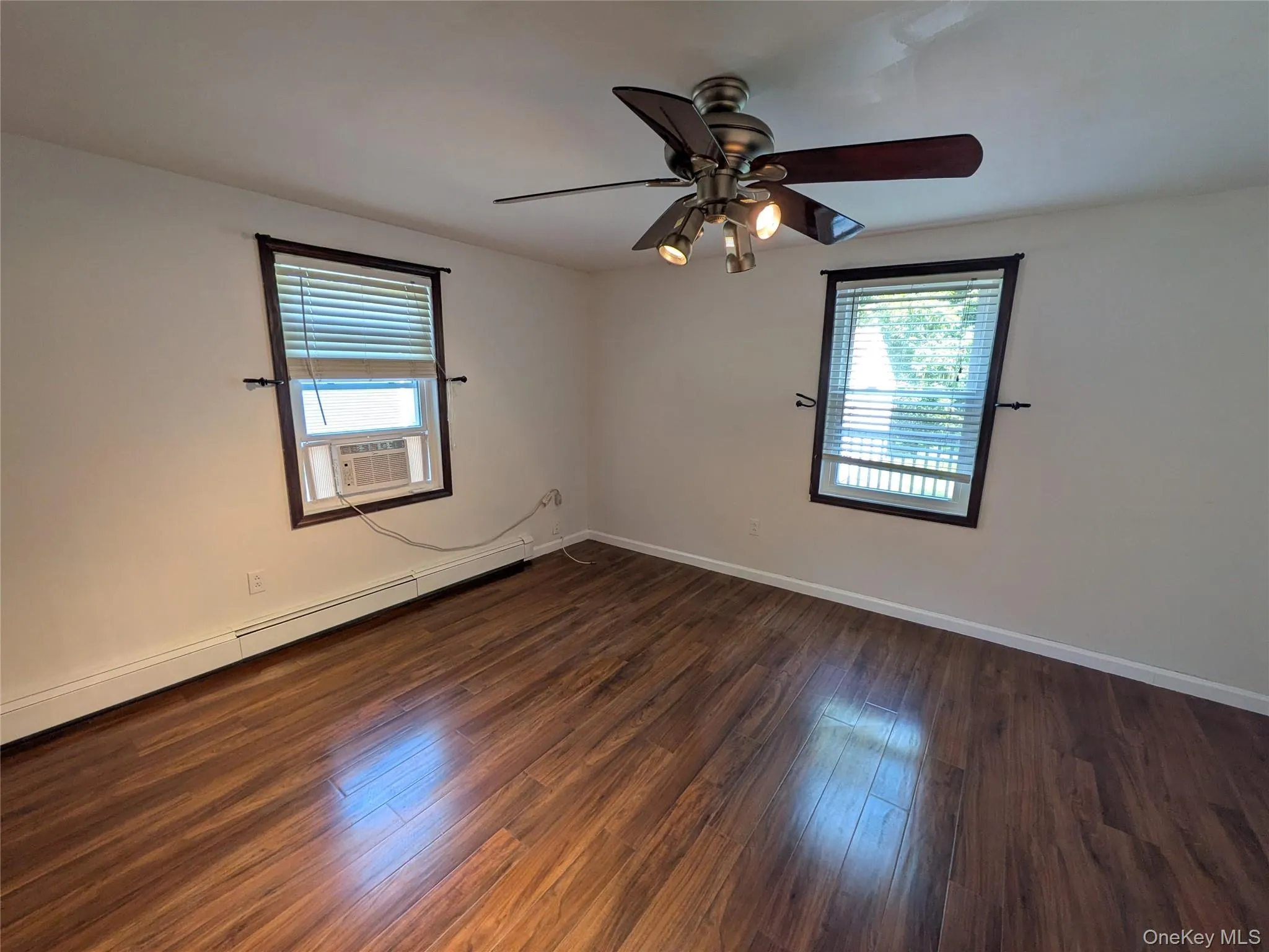 14 Hoover Place, Stony Point, NY, 2 Bedrooms Bedrooms, 5 Rooms Rooms,1 BathroomBathrooms,Residential Lease,For Rent,Hoover,0,1038019 14 Hoover Place, Stony Point, NY, 2 Bedrooms Bedrooms, 5 Rooms Rooms,1 BathroomBathrooms,Residential Lease,For Rent,Hoover,0,1038019