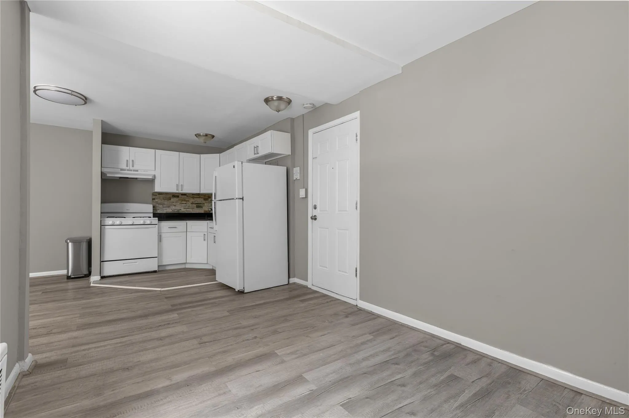 51 Georgia Avenue, Long Beach, NY, 1 Bedroom Bedrooms, 3 Rooms Rooms,1 BathroomBathrooms,Residential Lease,For Rent,Georgia,0,1038021 51 Georgia Avenue, Long Beach, NY, 1 Bedroom Bedrooms, 3 Rooms Rooms,1 BathroomBathrooms,Residential Lease,For Rent,Georgia,0,1038021