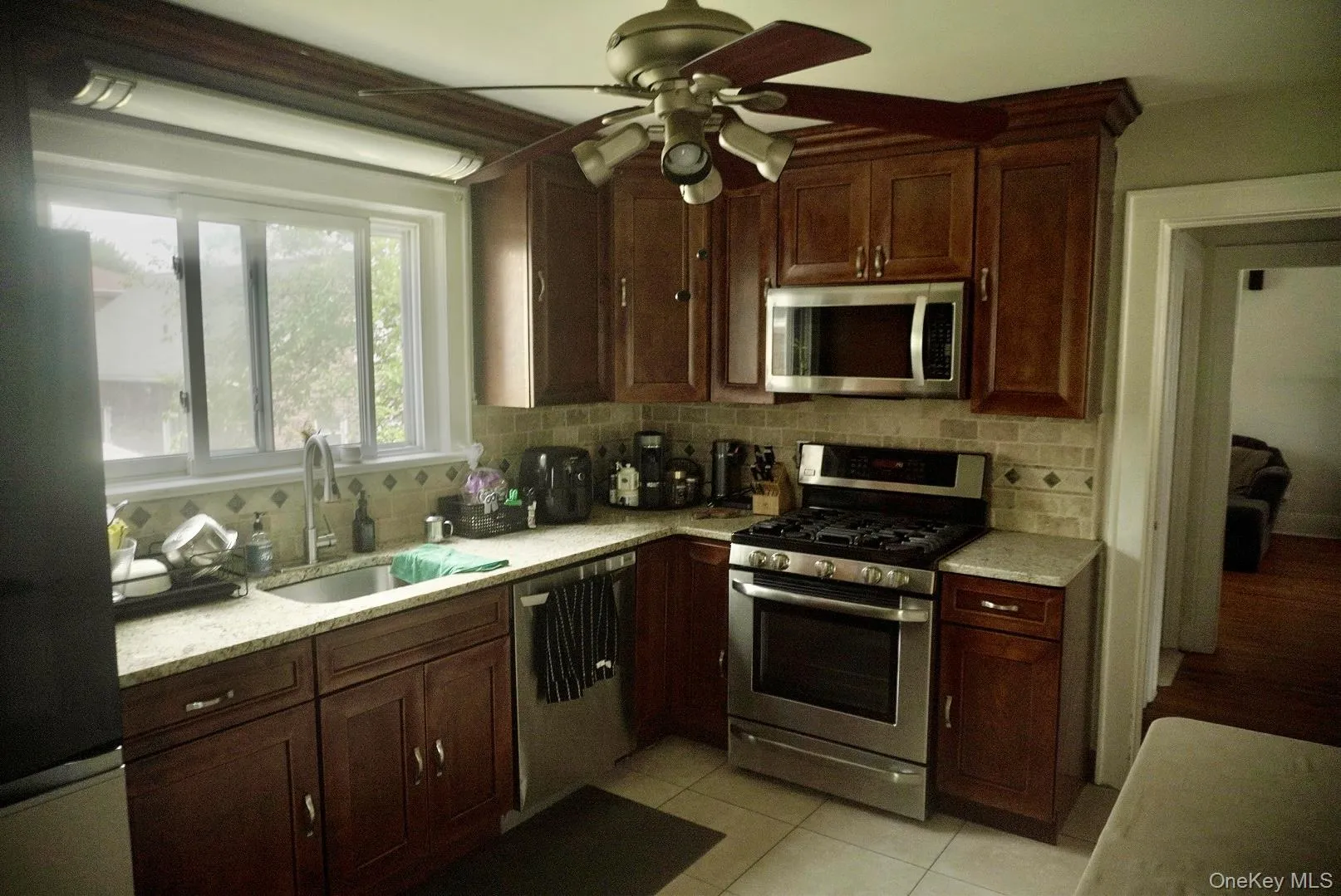 930 Mile Square Road, Yonkers, NY, 4 Bedrooms Bedrooms, 7 Rooms Rooms,2 BathroomsBathrooms,Residential,For Rent,Mile Square,0,1038022 930 Mile Square Road, Yonkers, NY, 4 Bedrooms Bedrooms, 7 Rooms Rooms,2 BathroomsBathrooms,Residential,For Rent,Mile Square,0,1038022