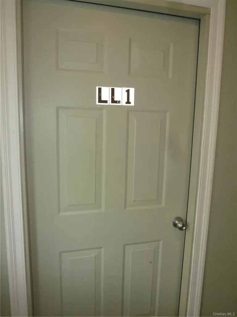1217 Main Street, Yorktown, NY, 2 Rooms Rooms,1 BathroomBathrooms,Residential Lease,For Rent,Main,0,1038023 1217 Main Street, Yorktown, NY, 2 Rooms Rooms,1 BathroomBathrooms,Residential Lease,For Rent,Main,0,1038023