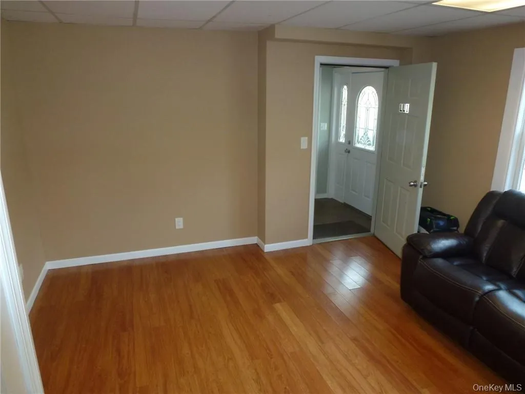 1217 Main Street, Yorktown, NY, 2 Rooms Rooms,1 BathroomBathrooms,Residential Lease,For Rent,Main,0,1038023 1217 Main Street, Yorktown, NY, 2 Rooms Rooms,1 BathroomBathrooms,Residential Lease,For Rent,Main,0,1038023