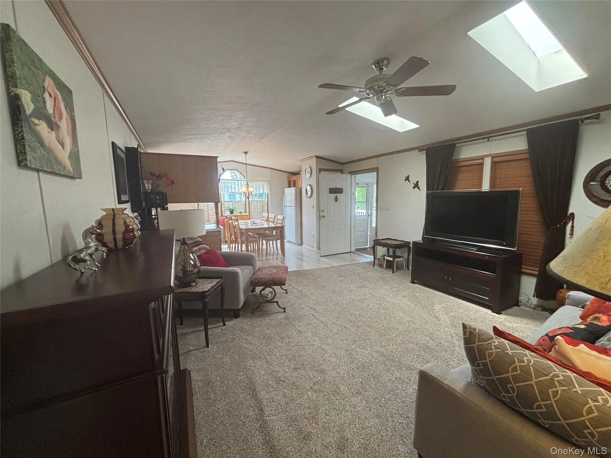 1661 Old Country Road, Riverhead, NY, 2 Bedrooms Bedrooms, 5 Rooms Rooms,2 BathroomsBathrooms,Residential,For Rent,Old Country,0,1038025 1661 Old Country Road, Riverhead, NY, 2 Bedrooms Bedrooms, 5 Rooms Rooms,2 BathroomsBathrooms,Residential,For Rent,Old Country,0,1038025
