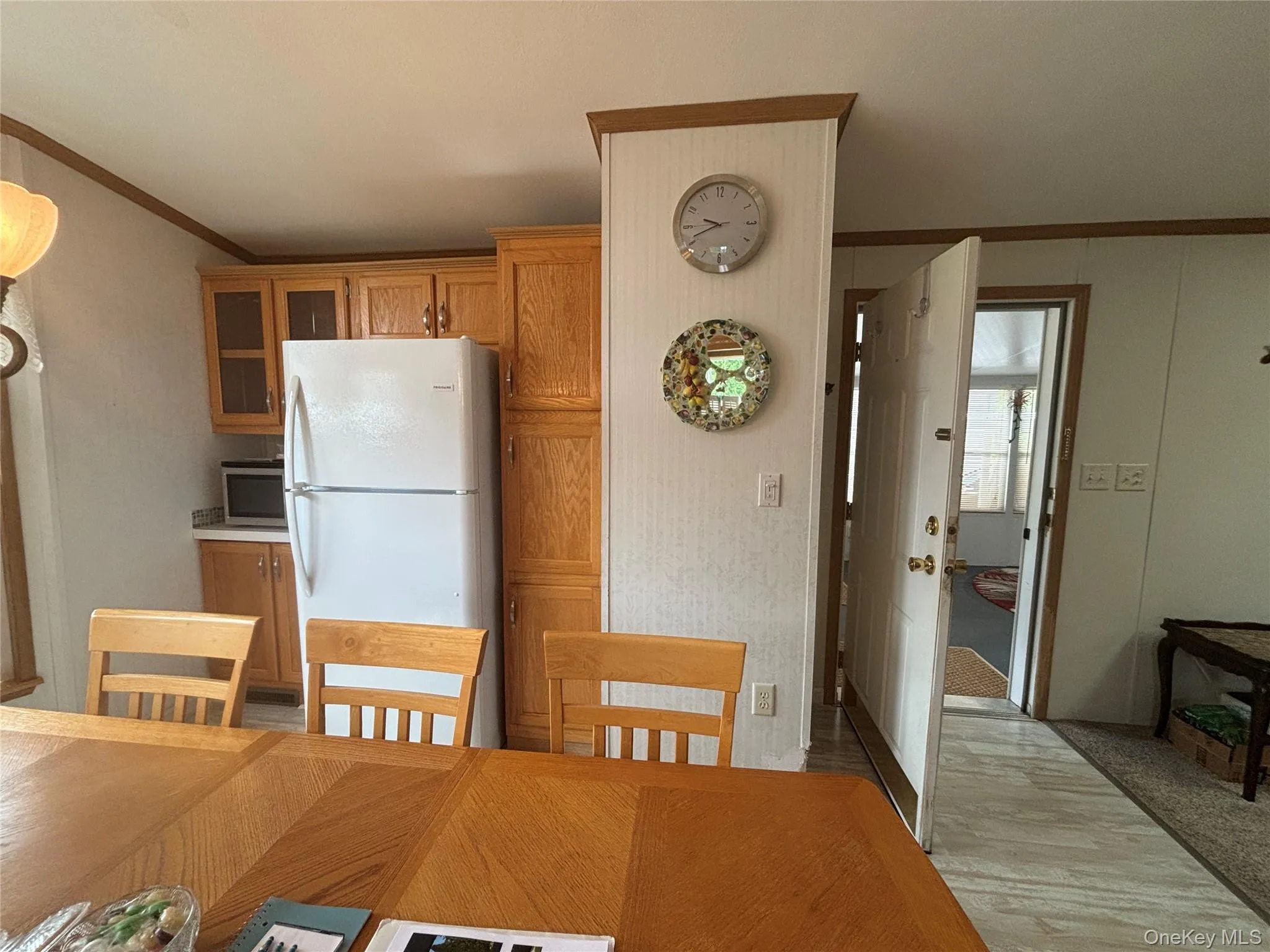 1661 Old Country Road, Riverhead, NY, 2 Bedrooms Bedrooms, 5 Rooms Rooms,2 BathroomsBathrooms,Residential,For Rent,Old Country,0,1038025 1661 Old Country Road, Riverhead, NY, 2 Bedrooms Bedrooms, 5 Rooms Rooms,2 BathroomsBathrooms,Residential,For Rent,Old Country,0,1038025