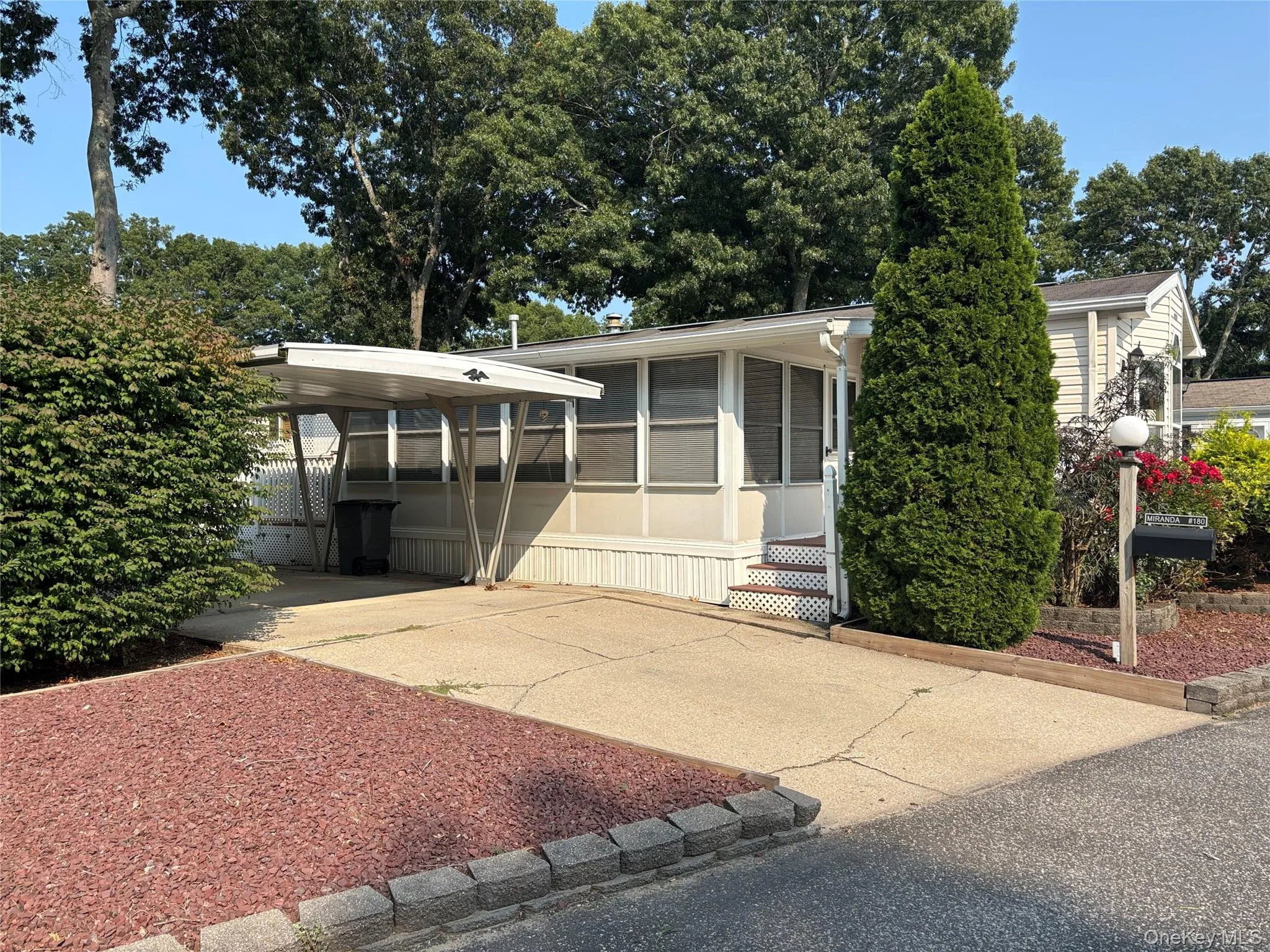 1661 Old Country Road, Riverhead, NY, 2 Bedrooms Bedrooms, 5 Rooms Rooms,2 BathroomsBathrooms,Residential,For Rent,Old Country,0,1038025 1661 Old Country Road, Riverhead, NY, 2 Bedrooms Bedrooms, 5 Rooms Rooms,2 BathroomsBathrooms,Residential,For Rent,Old Country,0,1038025