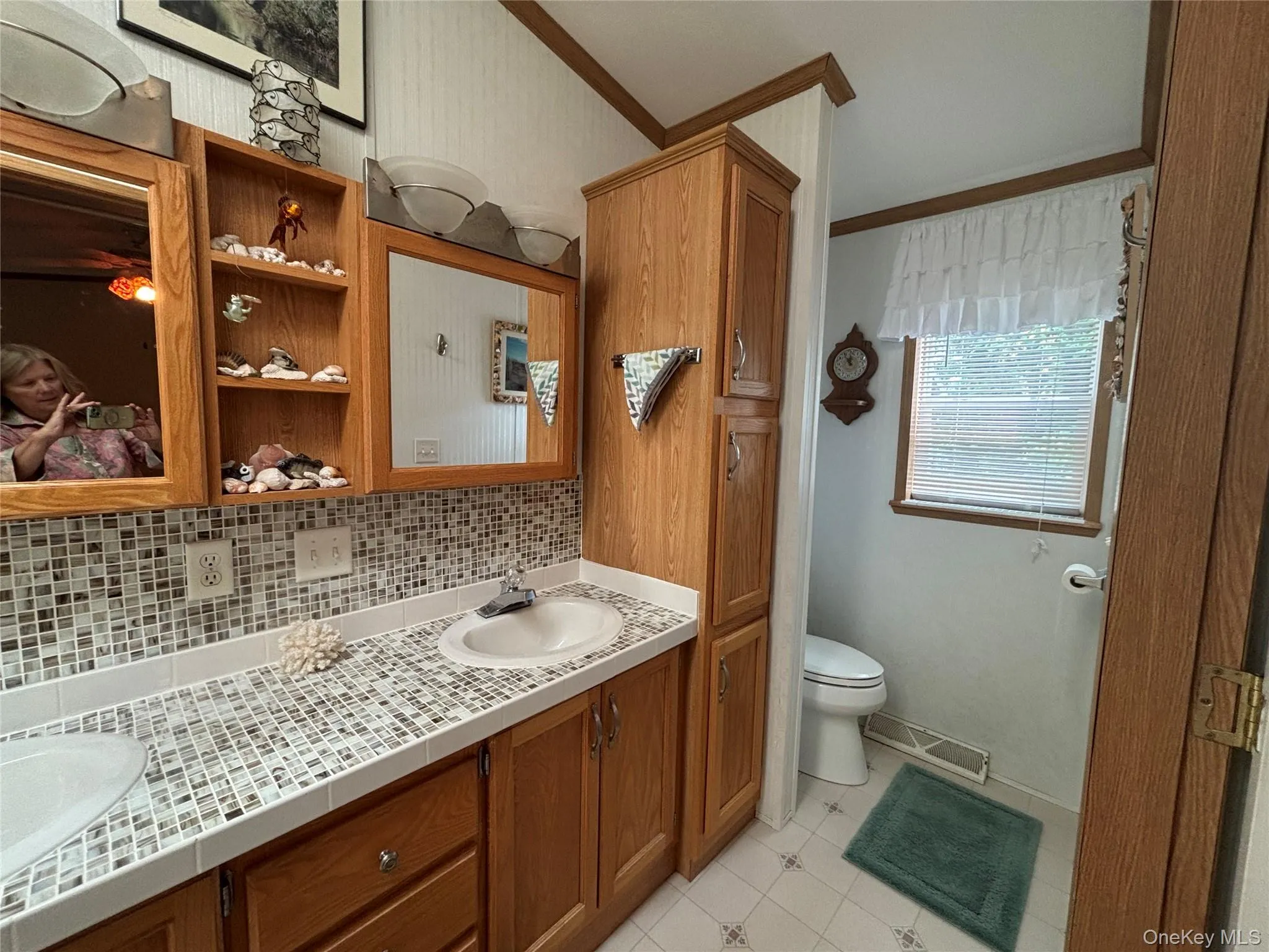 1661 Old Country Road, Riverhead, NY, 2 Bedrooms Bedrooms, 5 Rooms Rooms,2 BathroomsBathrooms,Residential,For Rent,Old Country,0,1038025 1661 Old Country Road, Riverhead, NY, 2 Bedrooms Bedrooms, 5 Rooms Rooms,2 BathroomsBathrooms,Residential,For Rent,Old Country,0,1038025