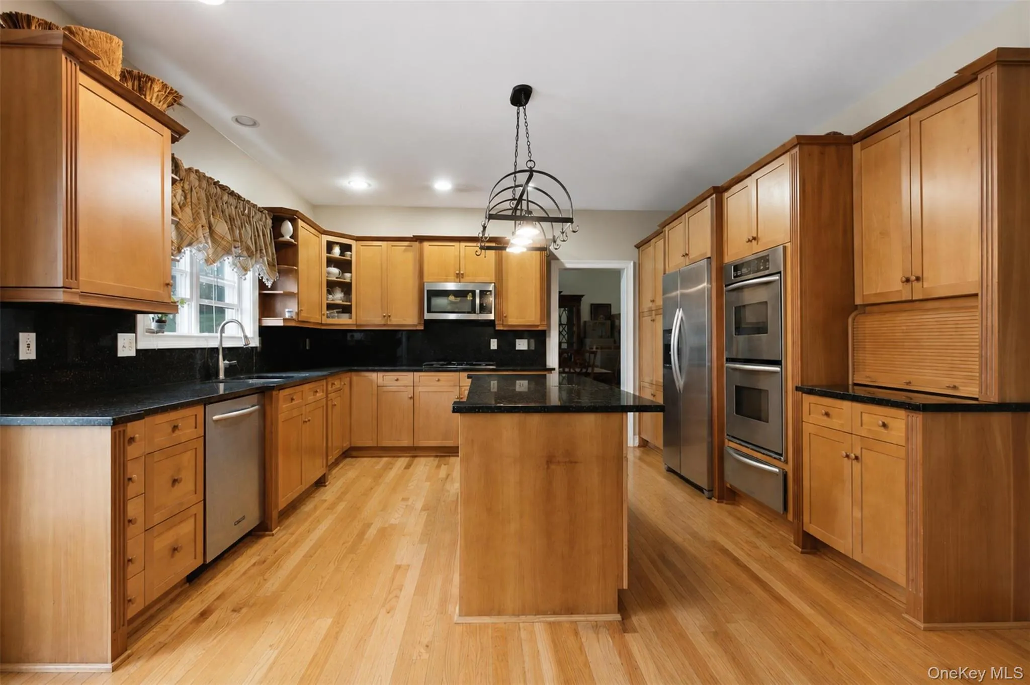 40 Winter Park Drive, Wappinger, NY, 4 Bedrooms Bedrooms, 12 Rooms Rooms,3 BathroomsBathrooms,Residential,For Rent,Winter Park,0,1038026 40 Winter Park Drive, Wappinger, NY, 4 Bedrooms Bedrooms, 12 Rooms Rooms,3 BathroomsBathrooms,Residential,For Rent,Winter Park,0,1038026