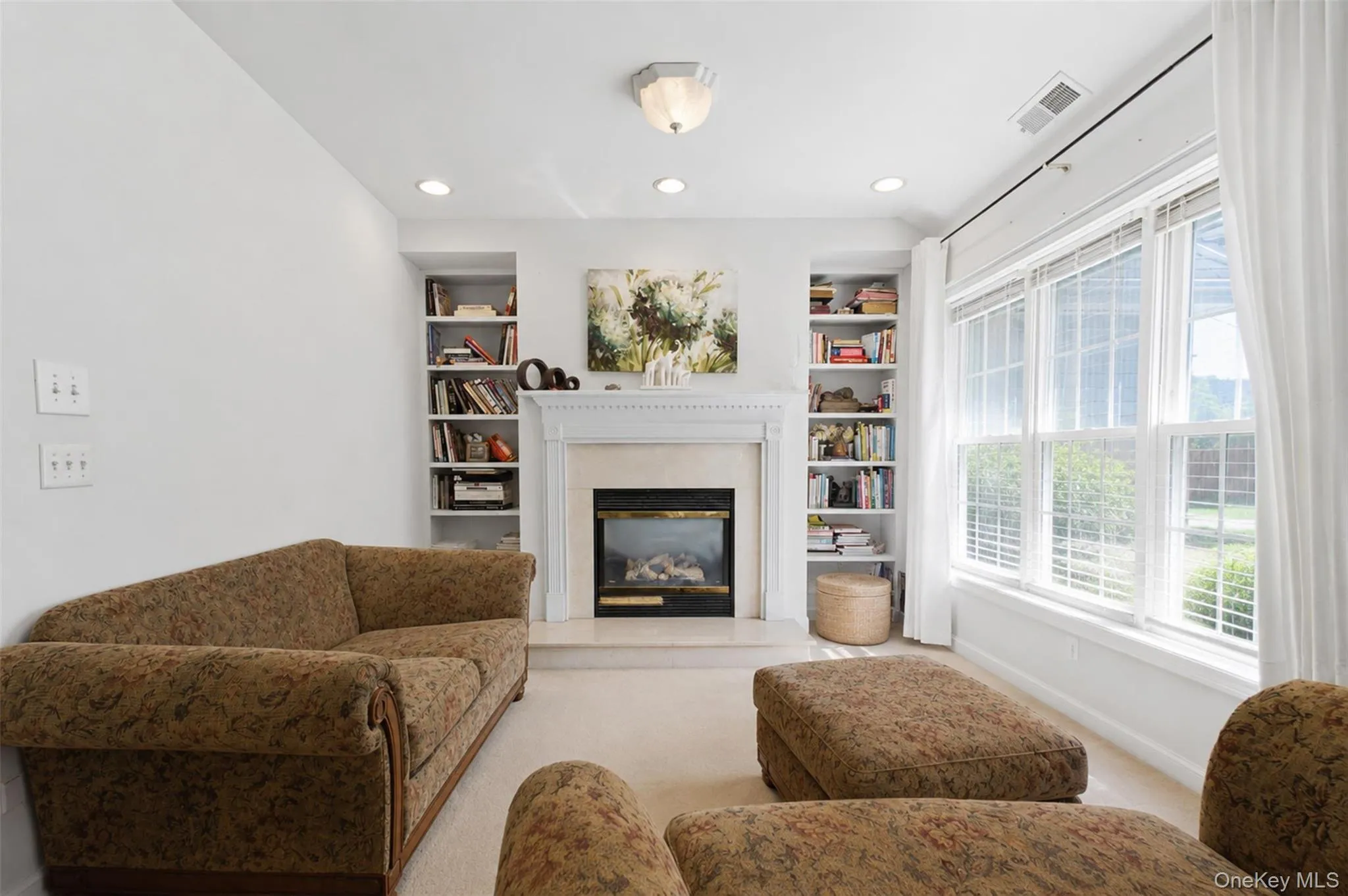 40 Winter Park Drive, Wappinger, NY, 4 Bedrooms Bedrooms, 12 Rooms Rooms,3 BathroomsBathrooms,Residential,For Rent,Winter Park,0,1038026 40 Winter Park Drive, Wappinger, NY, 4 Bedrooms Bedrooms, 12 Rooms Rooms,3 BathroomsBathrooms,Residential,For Rent,Winter Park,0,1038026