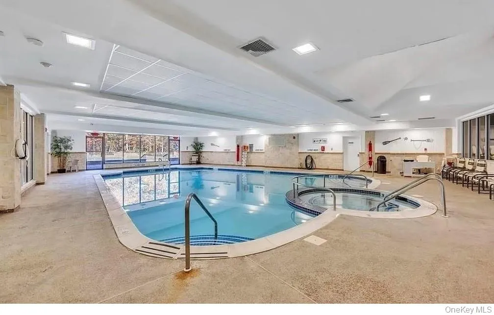 297 Brettonwoods Drive, Brookhaven, NY, 3 Bedrooms Bedrooms, 7 Rooms Rooms,1 BathroomBathrooms,Residential,For Rent,Brettonwoods,0,1038027 297 Brettonwoods Drive, Brookhaven, NY, 3 Bedrooms Bedrooms, 7 Rooms Rooms,1 BathroomBathrooms,Residential,For Rent,Brettonwoods,0,1038027