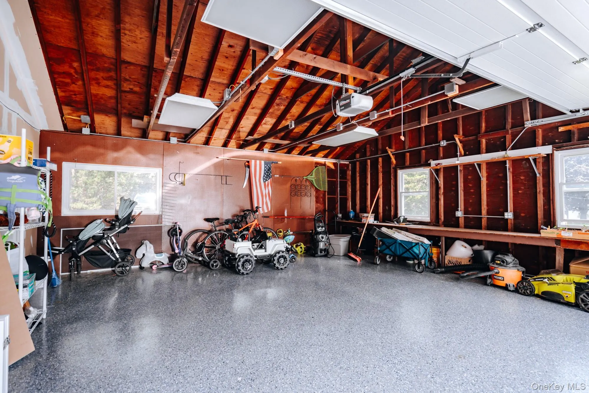 5 Clark Street, Poughkeepsie, NY, 3 Bedrooms Bedrooms, 6 Rooms Rooms,1 BathroomBathrooms,Residential,For Rent,Clark,0,1038029 5 Clark Street, Poughkeepsie, NY, 3 Bedrooms Bedrooms, 6 Rooms Rooms,1 BathroomBathrooms,Residential,For Rent,Clark,0,1038029