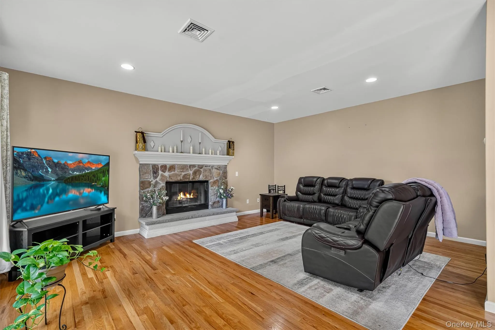 15 Winston Place, Marlboro, NY, 4 Bedrooms Bedrooms, 5 Rooms Rooms,2 BathroomsBathrooms,Residential,For Rent,Winston,0,1038030 15 Winston Place, Marlboro, NY, 4 Bedrooms Bedrooms, 5 Rooms Rooms,2 BathroomsBathrooms,Residential,For Rent,Winston,0,1038030