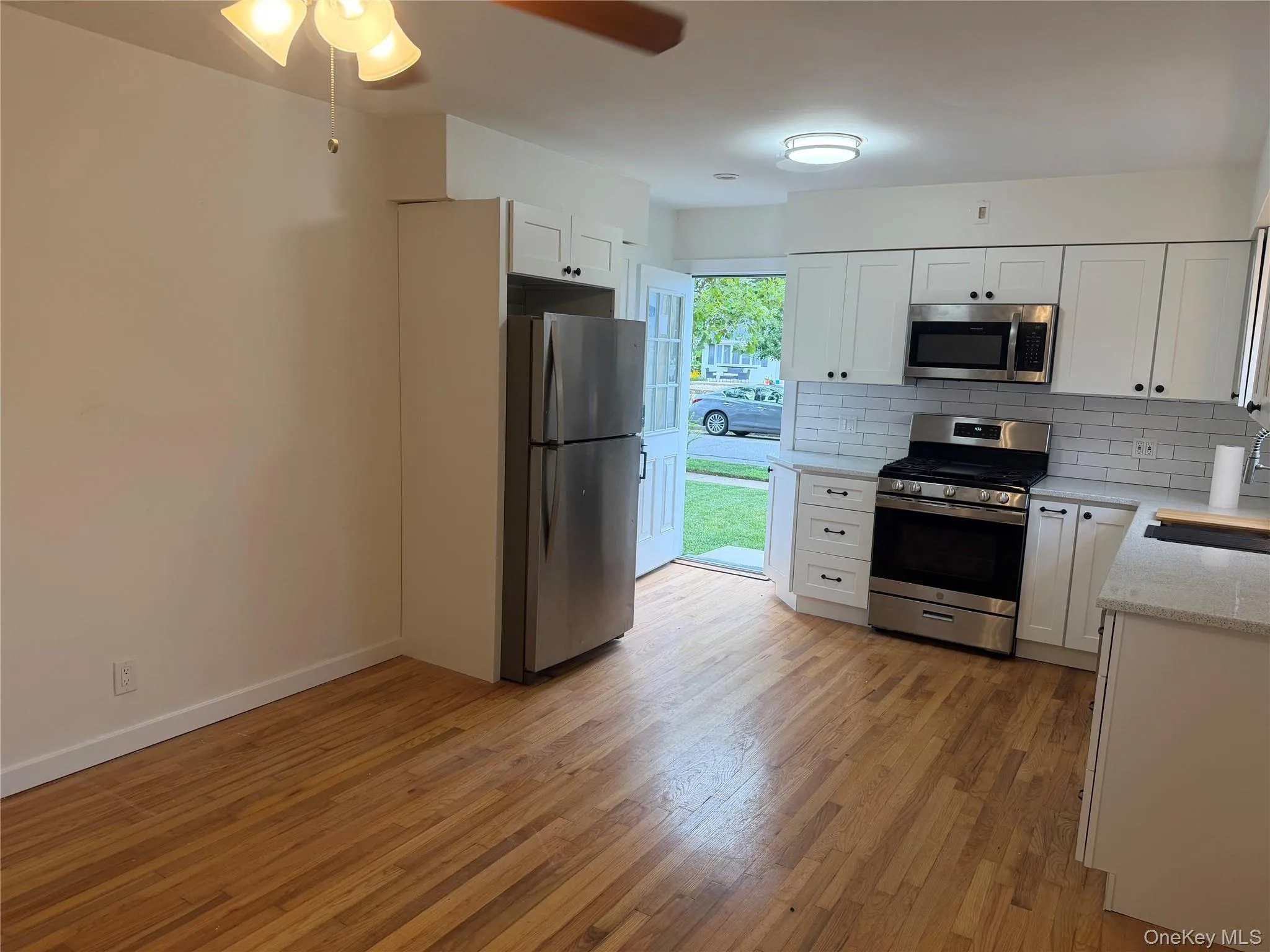 375 Chester Street, Long Beach, NY, 3 Bedrooms Bedrooms, 7 Rooms Rooms,2 BathroomsBathrooms,Residential Lease,For Rent,Chester,0,1038033 375 Chester Street, Long Beach, NY, 3 Bedrooms Bedrooms, 7 Rooms Rooms,2 BathroomsBathrooms,Residential Lease,For Rent,Chester,0,1038033