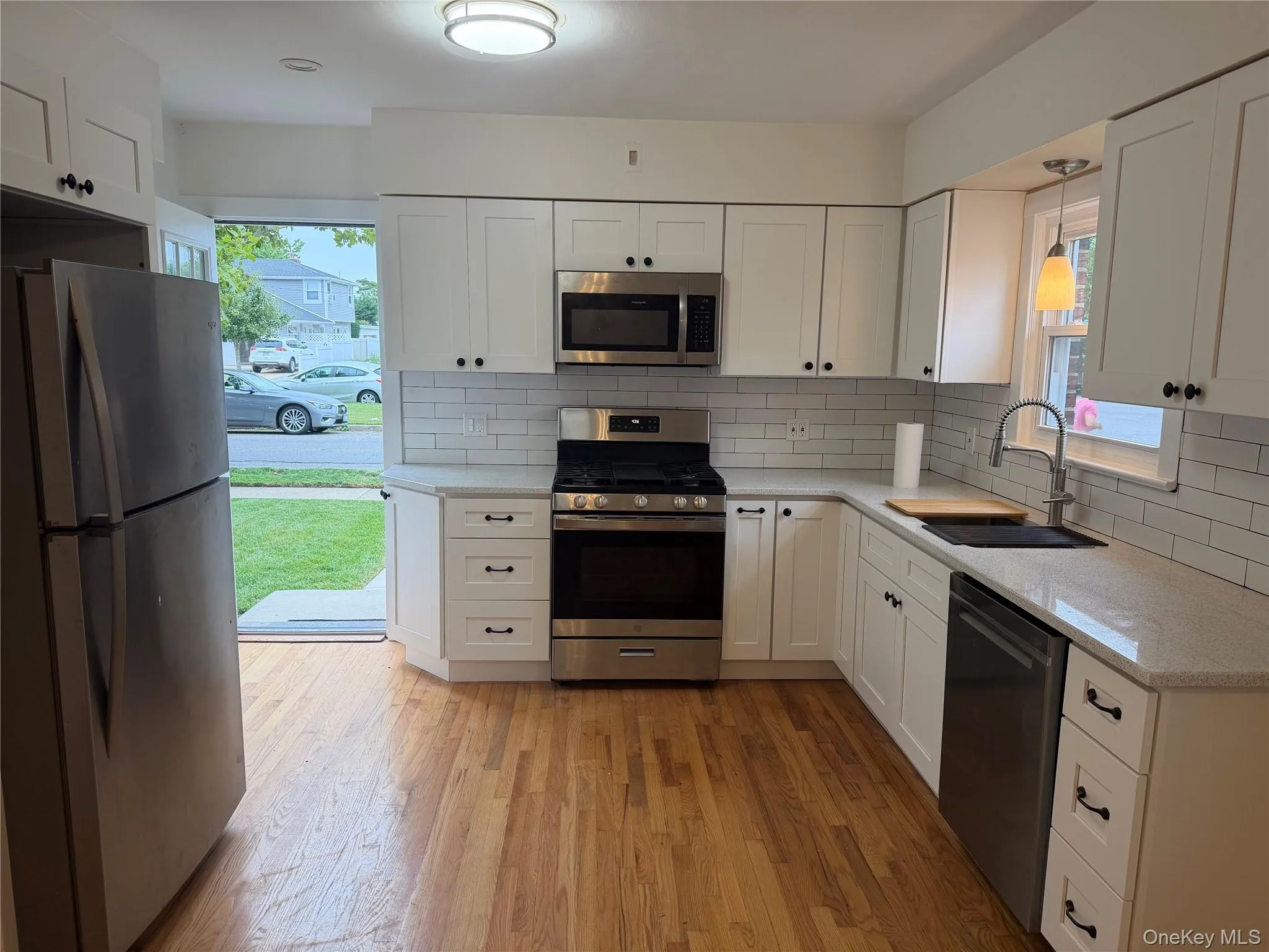 375 Chester Street, Long Beach, NY, 3 Bedrooms Bedrooms, 7 Rooms Rooms,2 BathroomsBathrooms,Residential Lease,For Rent,Chester,0,1038033 375 Chester Street, Long Beach, NY, 3 Bedrooms Bedrooms, 7 Rooms Rooms,2 BathroomsBathrooms,Residential Lease,For Rent,Chester,0,1038033