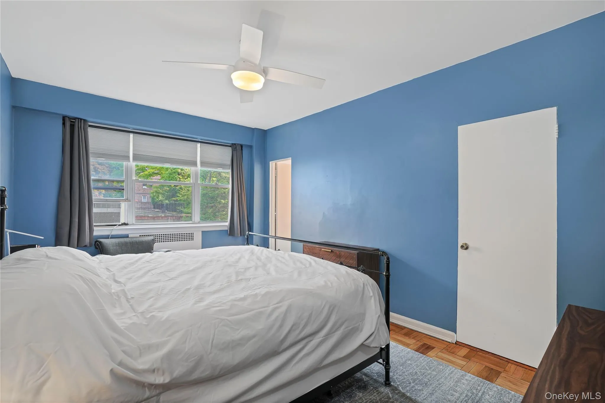 King Size Primary Bedroom With Walk In Closet King Size Primary Bedroom With Walk In Closet
