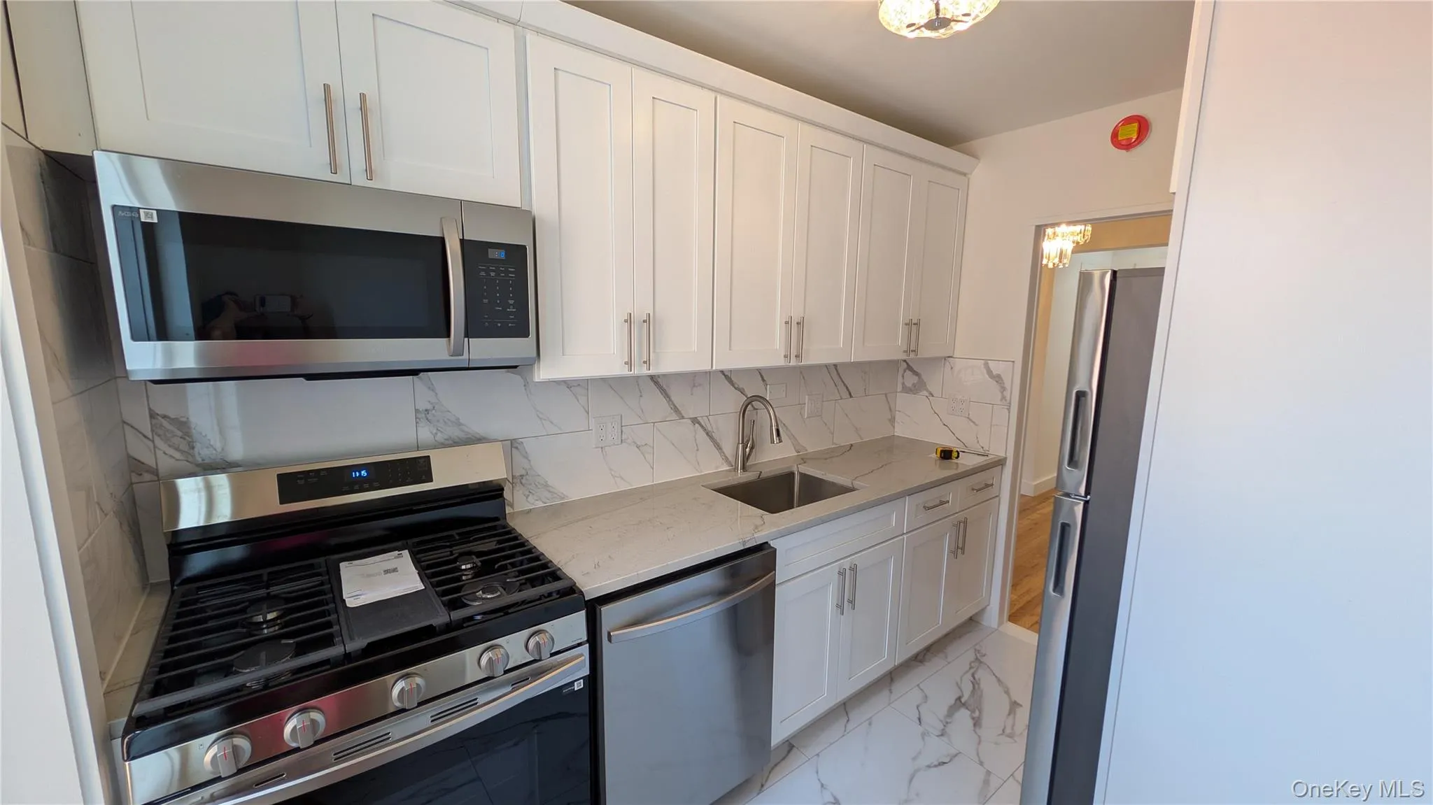 6309 108th Street, New York, NY, 1 Bedroom Bedrooms, 5 Rooms Rooms,1 BathroomBathrooms,Residential,For Rent,108th Street,0,1038038 6309 108th Street, New York, NY, 1 Bedroom Bedrooms, 5 Rooms Rooms,1 BathroomBathrooms,Residential,For Rent,108th Street,0,1038038