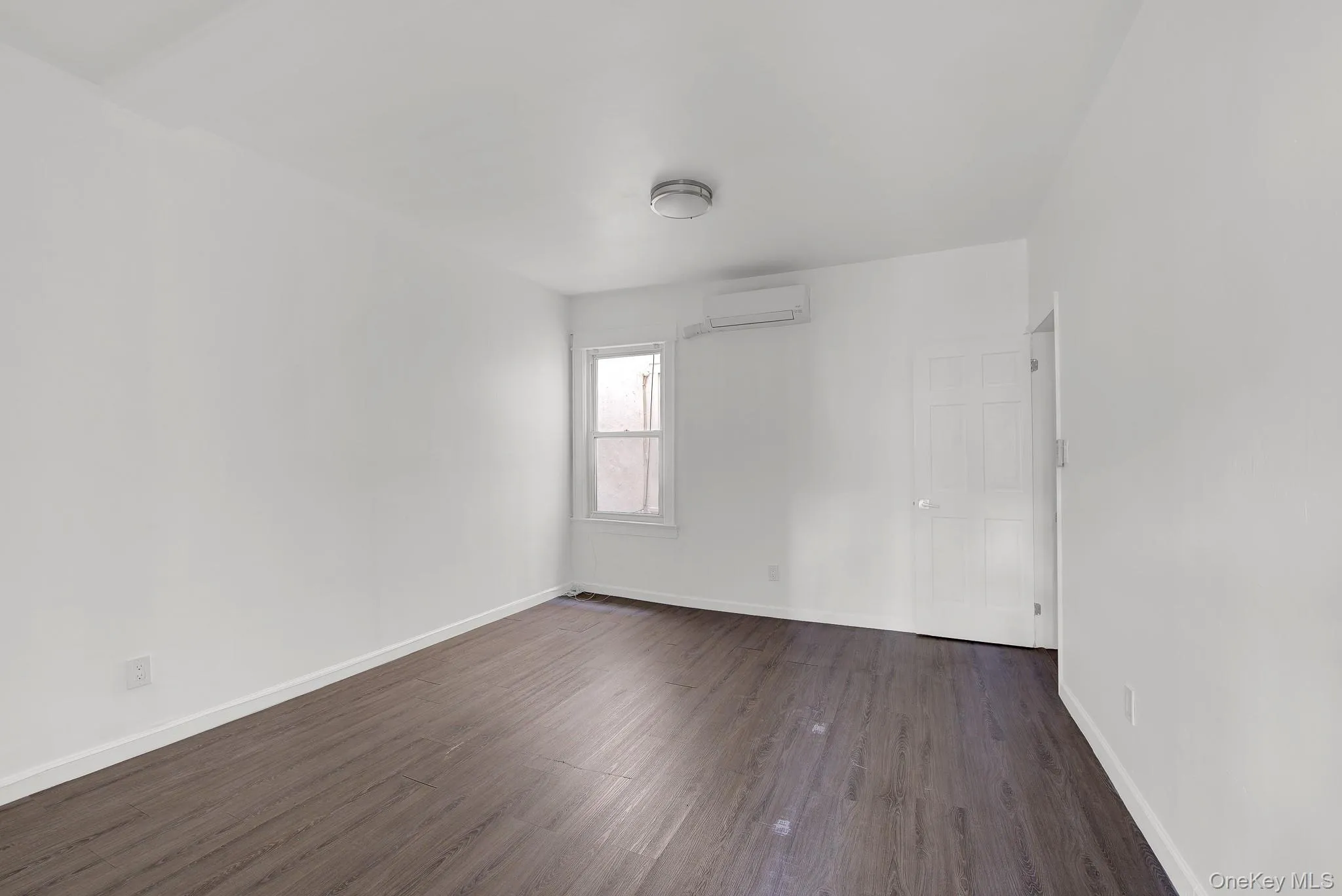 7111 68th Street, New York, NY, 3 Bedrooms Bedrooms, 5 Rooms Rooms,1 BathroomBathrooms,Residential Lease,For Rent,68th,0,1038039 7111 68th Street, New York, NY, 3 Bedrooms Bedrooms, 5 Rooms Rooms,1 BathroomBathrooms,Residential Lease,For Rent,68th,0,1038039