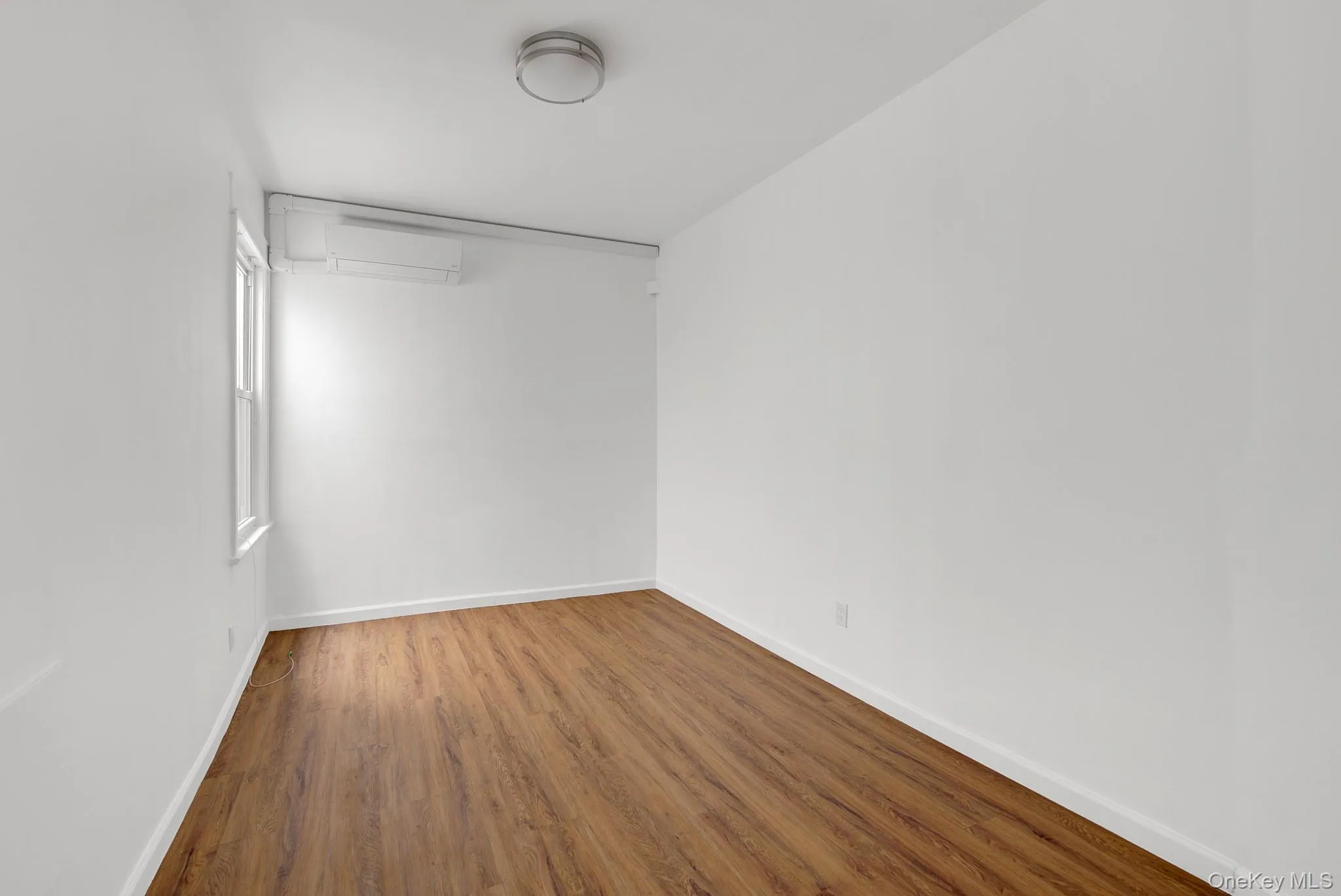 7111 68th Street, New York, NY, 3 Bedrooms Bedrooms, 5 Rooms Rooms,1 BathroomBathrooms,Residential Lease,For Rent,68th,0,1038039 7111 68th Street, New York, NY, 3 Bedrooms Bedrooms, 5 Rooms Rooms,1 BathroomBathrooms,Residential Lease,For Rent,68th,0,1038039