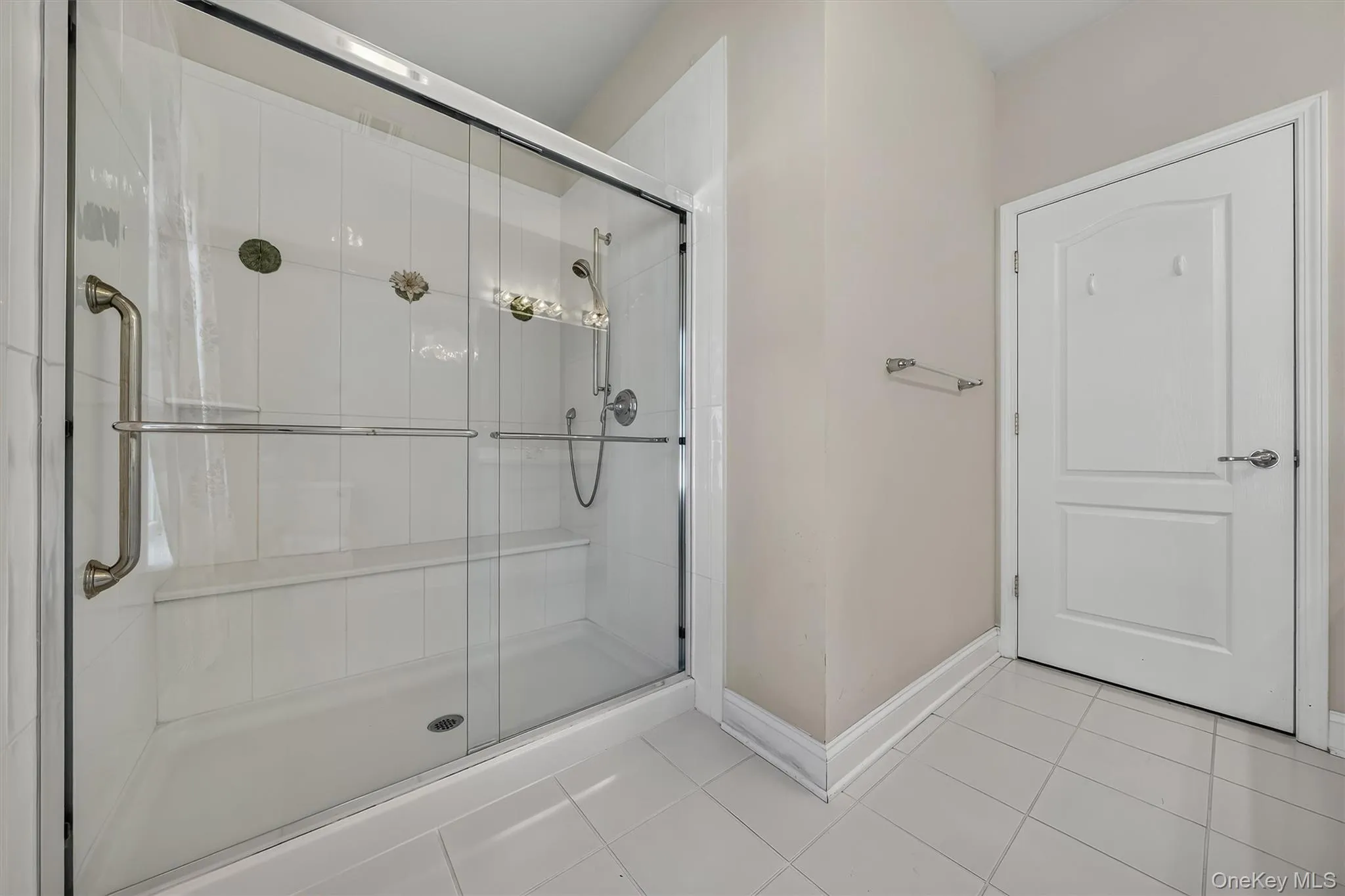 1st Floor Primary Full Bathroom 1st Floor Primary Full Bathroom