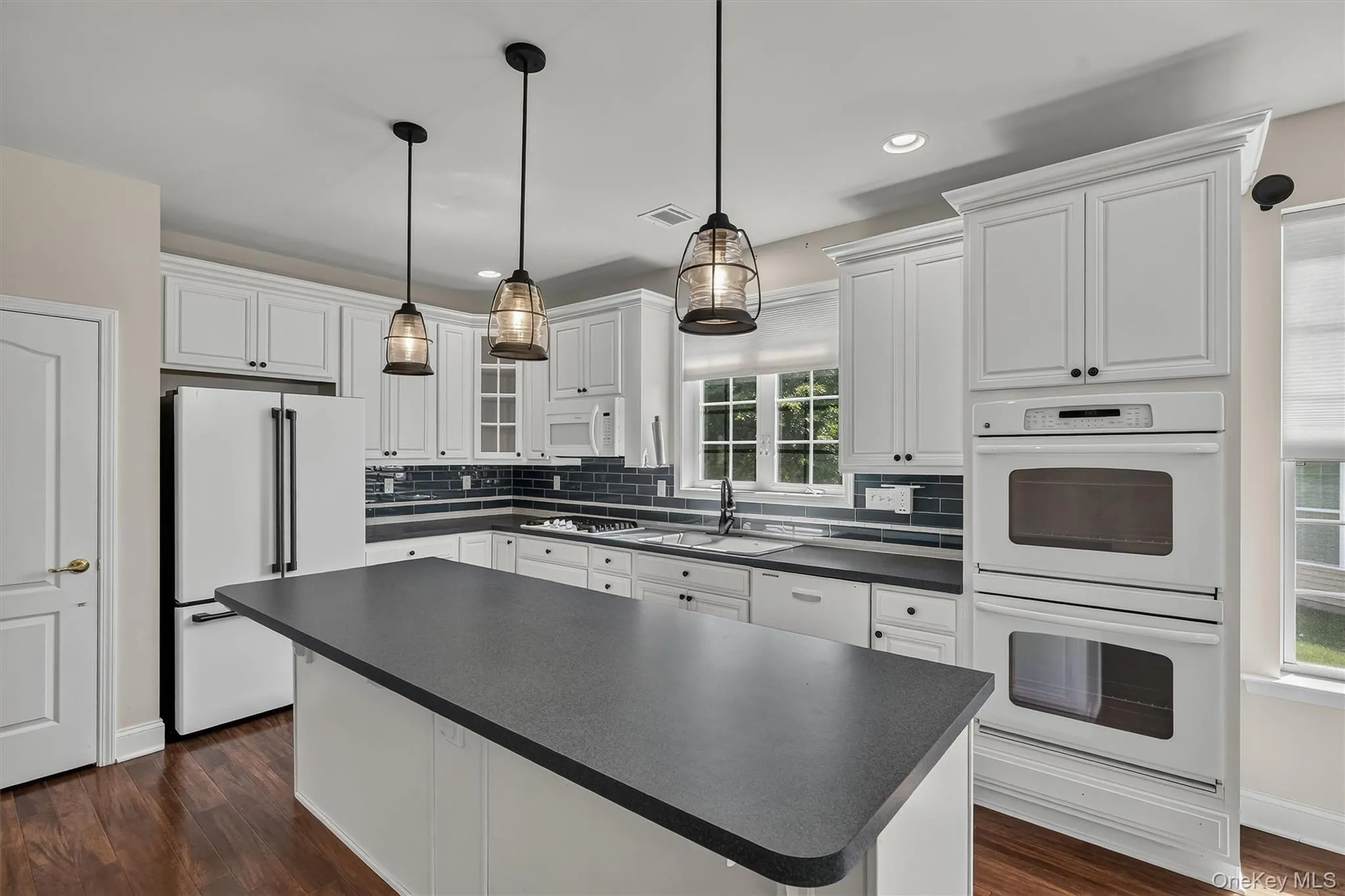34 Hawthorne Drive, Middletown, NY, 4 Bedrooms Bedrooms, 9 Rooms Rooms,3 BathroomsBathrooms,Residential,For Rent,Hawthorne,0,1038040 34 Hawthorne Drive, Middletown, NY, 4 Bedrooms Bedrooms, 9 Rooms Rooms,3 BathroomsBathrooms,Residential,For Rent,Hawthorne,0,1038040