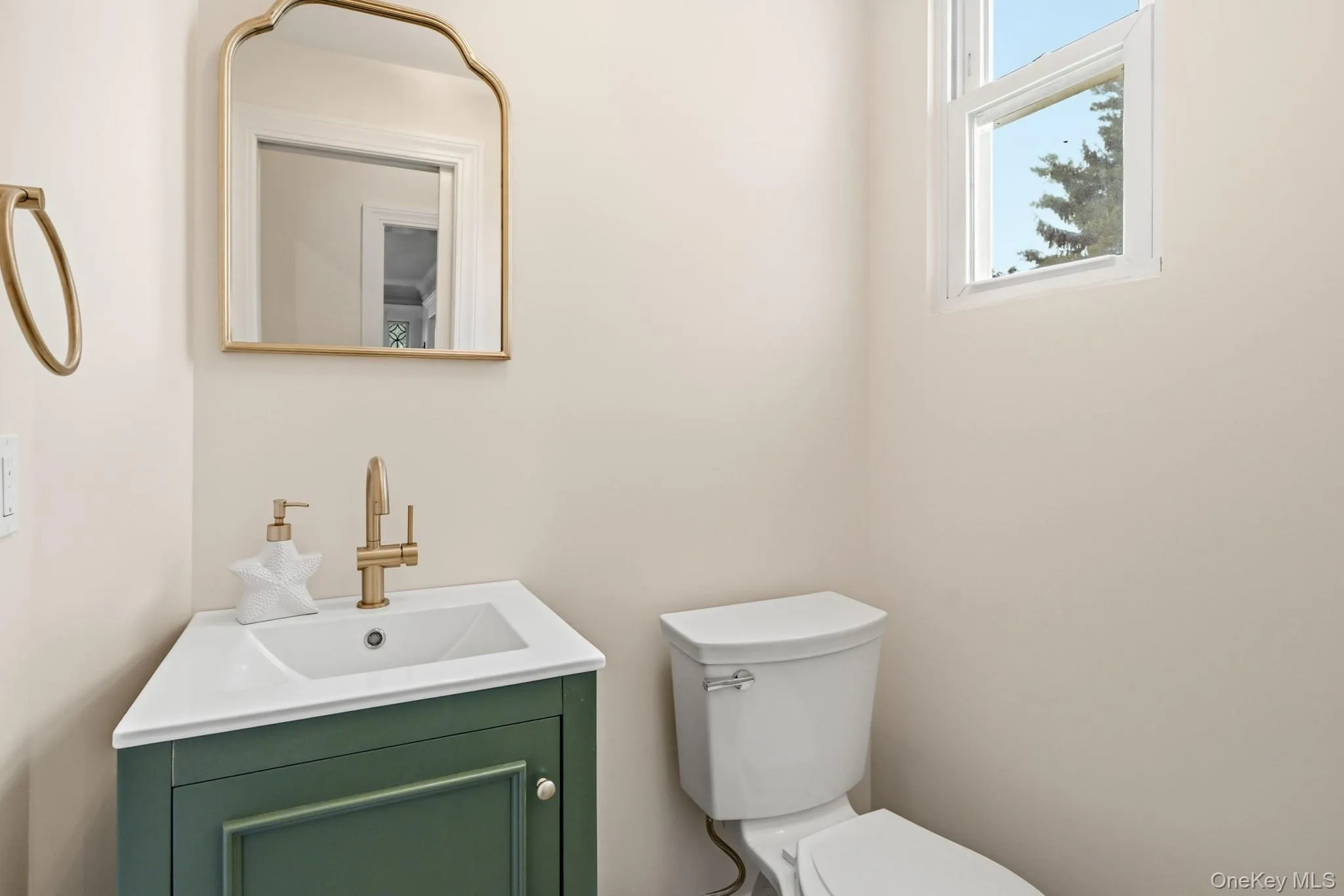 8 Bolton Place, Rye Town, NY, 5 Bedrooms Bedrooms, 10 Rooms Rooms,4 BathroomsBathrooms,Residential,For Rent,Bolton,0,1038042 8 Bolton Place, Rye Town, NY, 5 Bedrooms Bedrooms, 10 Rooms Rooms,4 BathroomsBathrooms,Residential,For Rent,Bolton,0,1038042