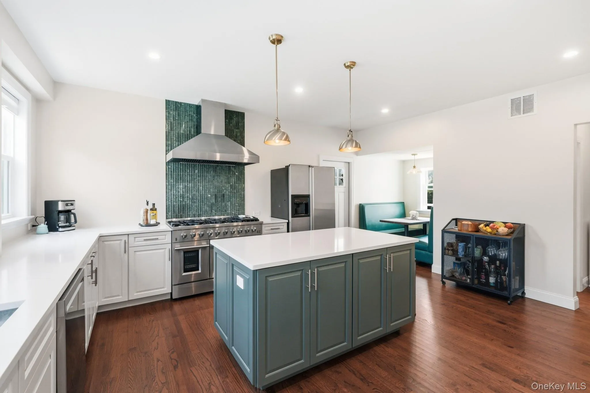8 Bolton Place, Rye Town, NY, 5 Bedrooms Bedrooms, 10 Rooms Rooms,4 BathroomsBathrooms,Residential,For Rent,Bolton,0,1038042 8 Bolton Place, Rye Town, NY, 5 Bedrooms Bedrooms, 10 Rooms Rooms,4 BathroomsBathrooms,Residential,For Rent,Bolton,0,1038042