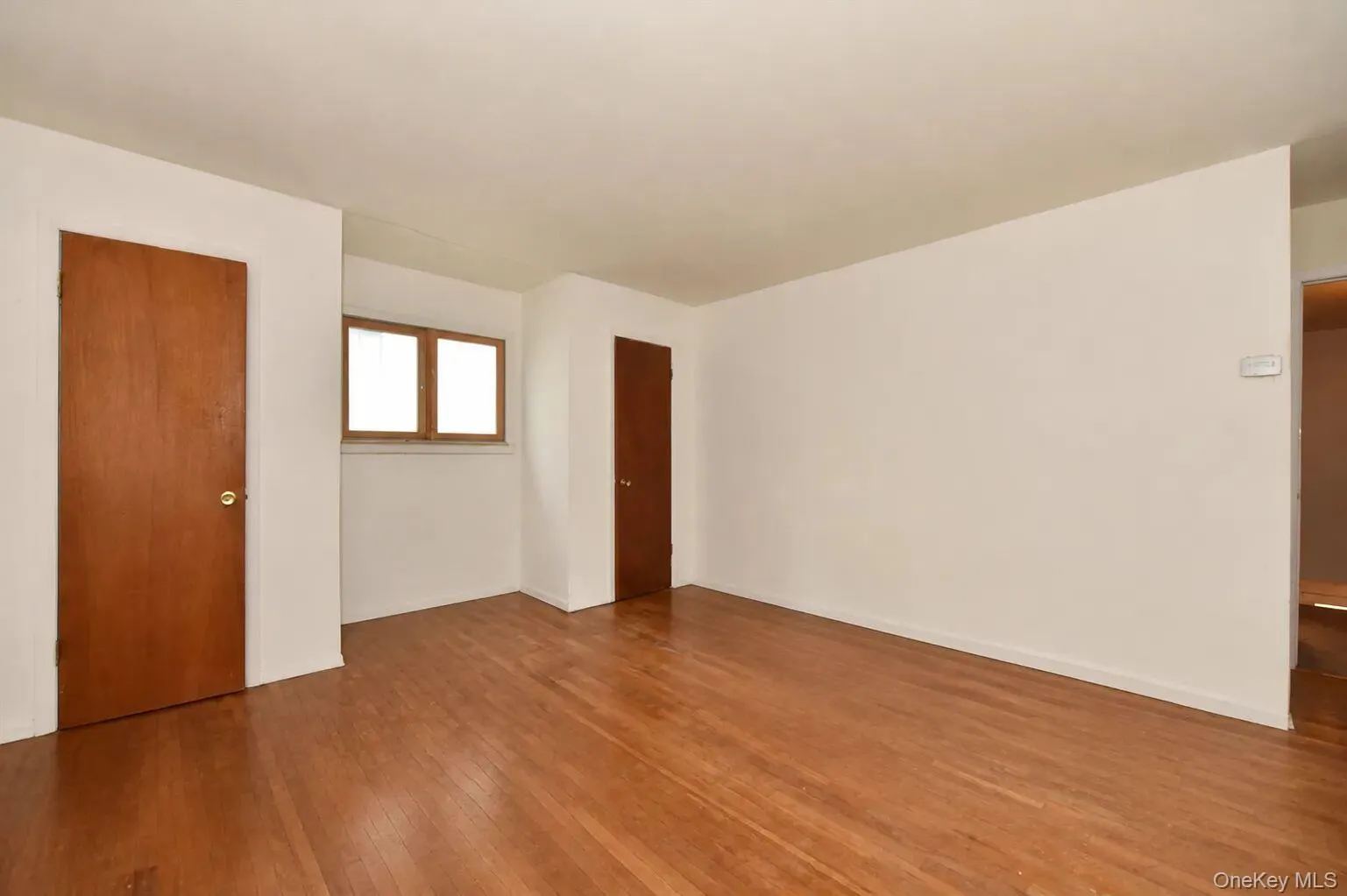 Bedroom 3 - Empty Bedroom 3 - Empty