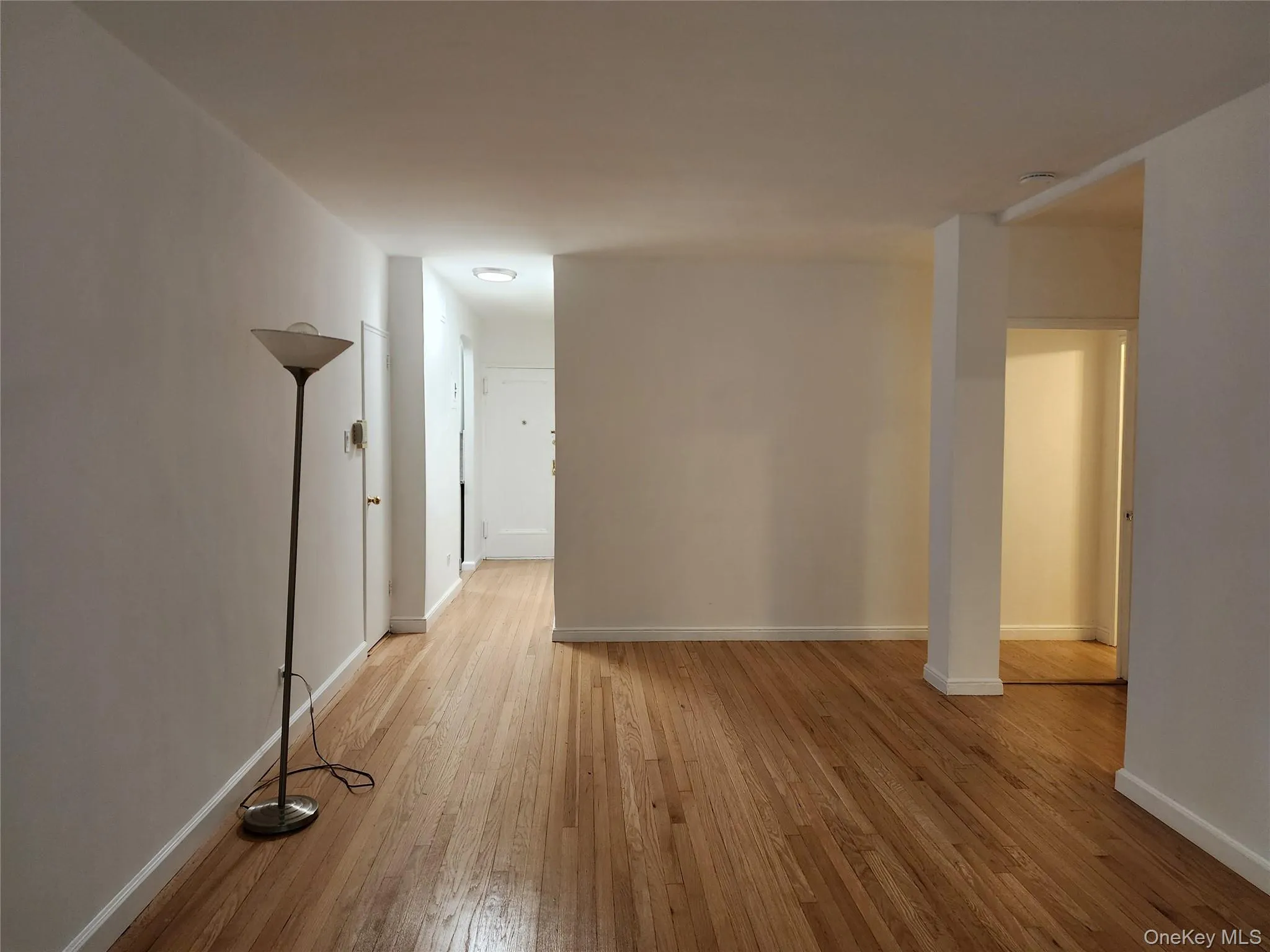 123-25 82nd Avenue, New York, NY, 1 Bedroom Bedrooms, 3 Rooms Rooms,1 BathroomBathrooms,Residential,For Rent,82nd,0,1038046 123-25 82nd Avenue, New York, NY, 1 Bedroom Bedrooms, 3 Rooms Rooms,1 BathroomBathrooms,Residential,For Rent,82nd,0,1038046