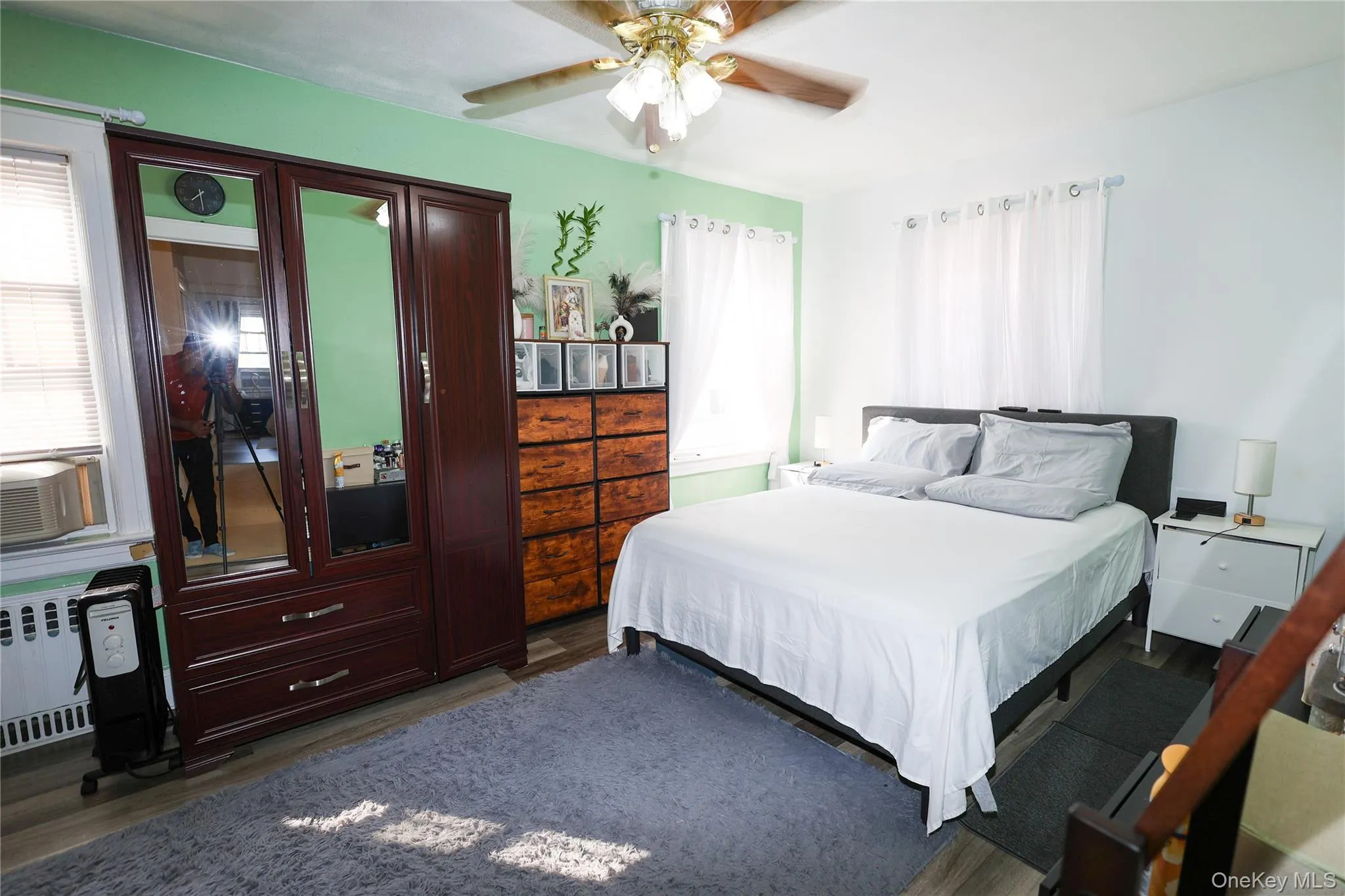 13446 229th Street, New York, NY, 3 Bedrooms Bedrooms, 8 Rooms Rooms,2 BathroomsBathrooms,Residential,For Rent,229th,0,1038048 13446 229th Street, New York, NY, 3 Bedrooms Bedrooms, 8 Rooms Rooms,2 BathroomsBathrooms,Residential,For Rent,229th,0,1038048