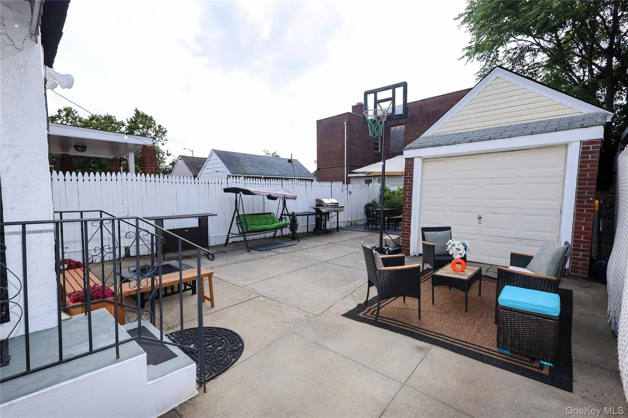 13446 229th Street, New York, NY, 3 Bedrooms Bedrooms, 8 Rooms Rooms,2 BathroomsBathrooms,Residential,For Rent,229th,0,1038048 13446 229th Street, New York, NY, 3 Bedrooms Bedrooms, 8 Rooms Rooms,2 BathroomsBathrooms,Residential,For Rent,229th,0,1038048