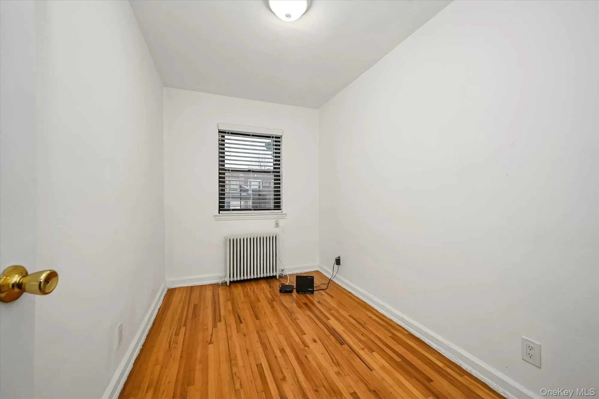 144-24 72nd Avenue, New York, NY, 3 Bedrooms Bedrooms, 6 Rooms Rooms,1 BathroomBathrooms,Residential,For Rent,72nd,0,1038049 144-24 72nd Avenue, New York, NY, 3 Bedrooms Bedrooms, 6 Rooms Rooms,1 BathroomBathrooms,Residential,For Rent,72nd,0,1038049