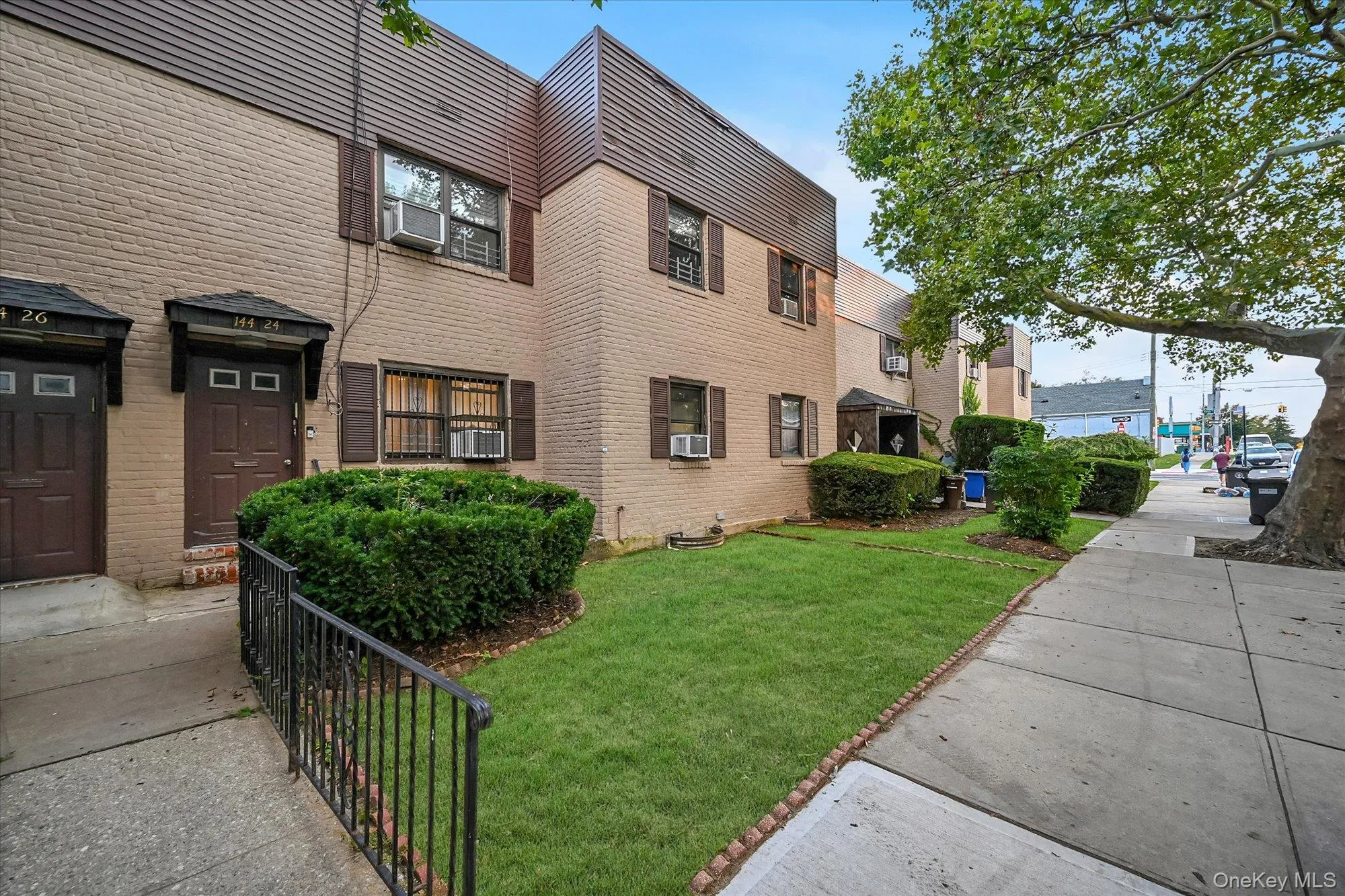 144-24 72nd Avenue, New York, NY, 3 Bedrooms Bedrooms, 6 Rooms Rooms,1 BathroomBathrooms,Residential,For Rent,72nd,0,1038049 144-24 72nd Avenue, New York, NY, 3 Bedrooms Bedrooms, 6 Rooms Rooms,1 BathroomBathrooms,Residential,For Rent,72nd,0,1038049