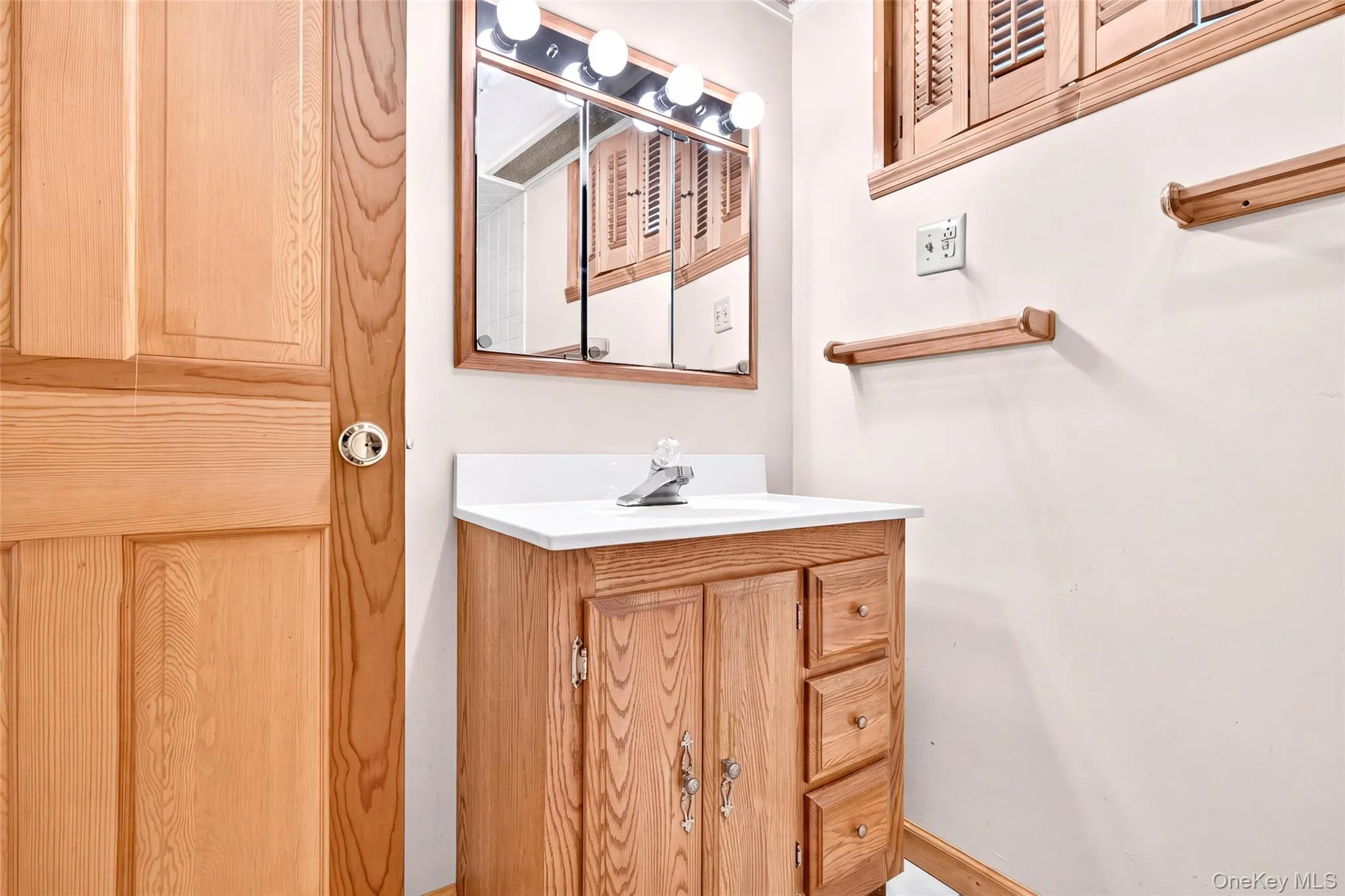 484 Salem Road, Southeast, NY, 4 Bedrooms Bedrooms, 9 Rooms Rooms,3 BathroomsBathrooms,Residential,For Rent,Salem,0,1038052 484 Salem Road, Southeast, NY, 4 Bedrooms Bedrooms, 9 Rooms Rooms,3 BathroomsBathrooms,Residential,For Rent,Salem,0,1038052