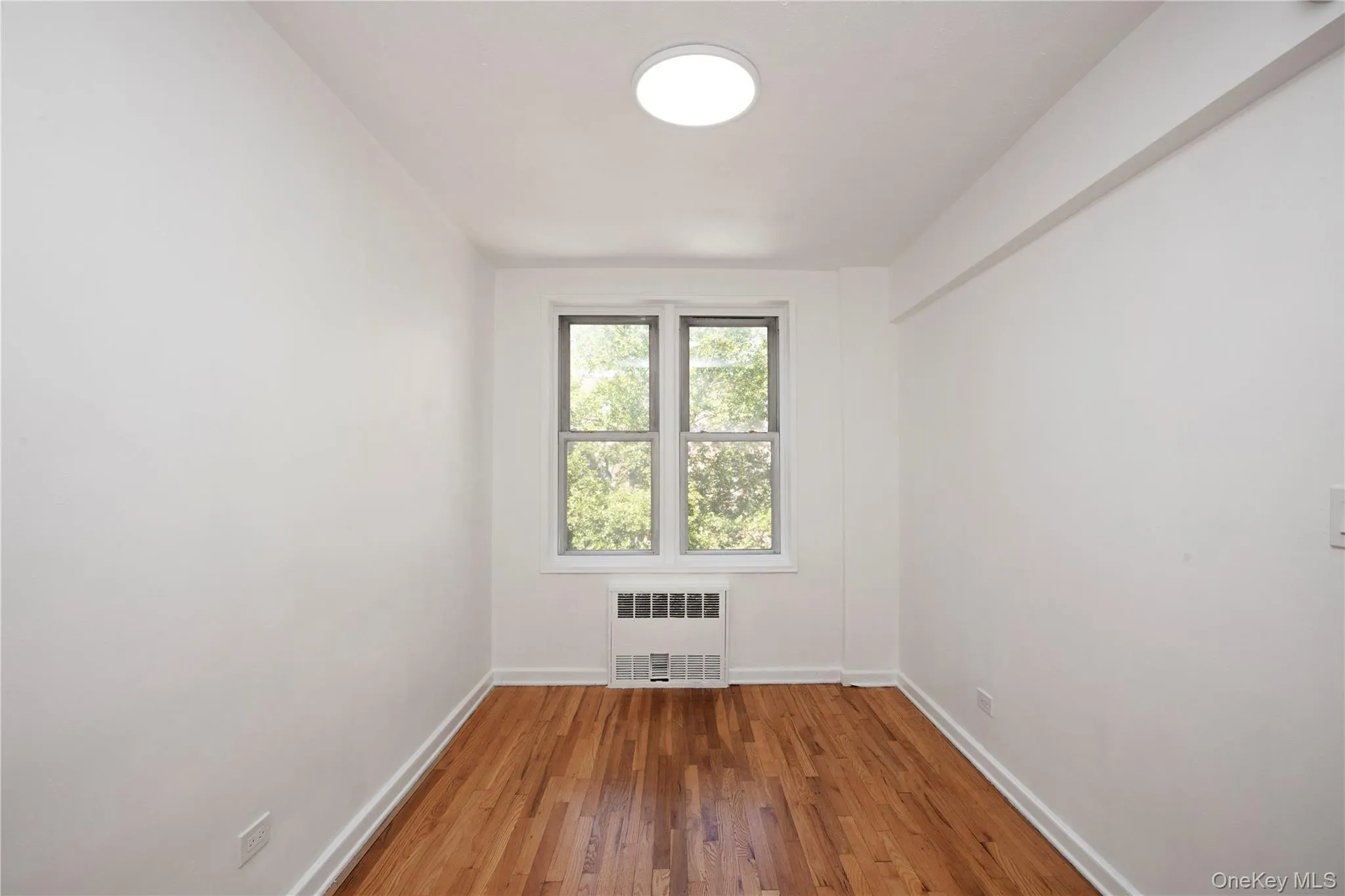 33-24 91 Street, New York, NY, 3 Bedrooms Bedrooms, 7 Rooms Rooms,1 BathroomBathrooms,Residential,For Rent,91,0,1038053 33-24 91 Street, New York, NY, 3 Bedrooms Bedrooms, 7 Rooms Rooms,1 BathroomBathrooms,Residential,For Rent,91,0,1038053