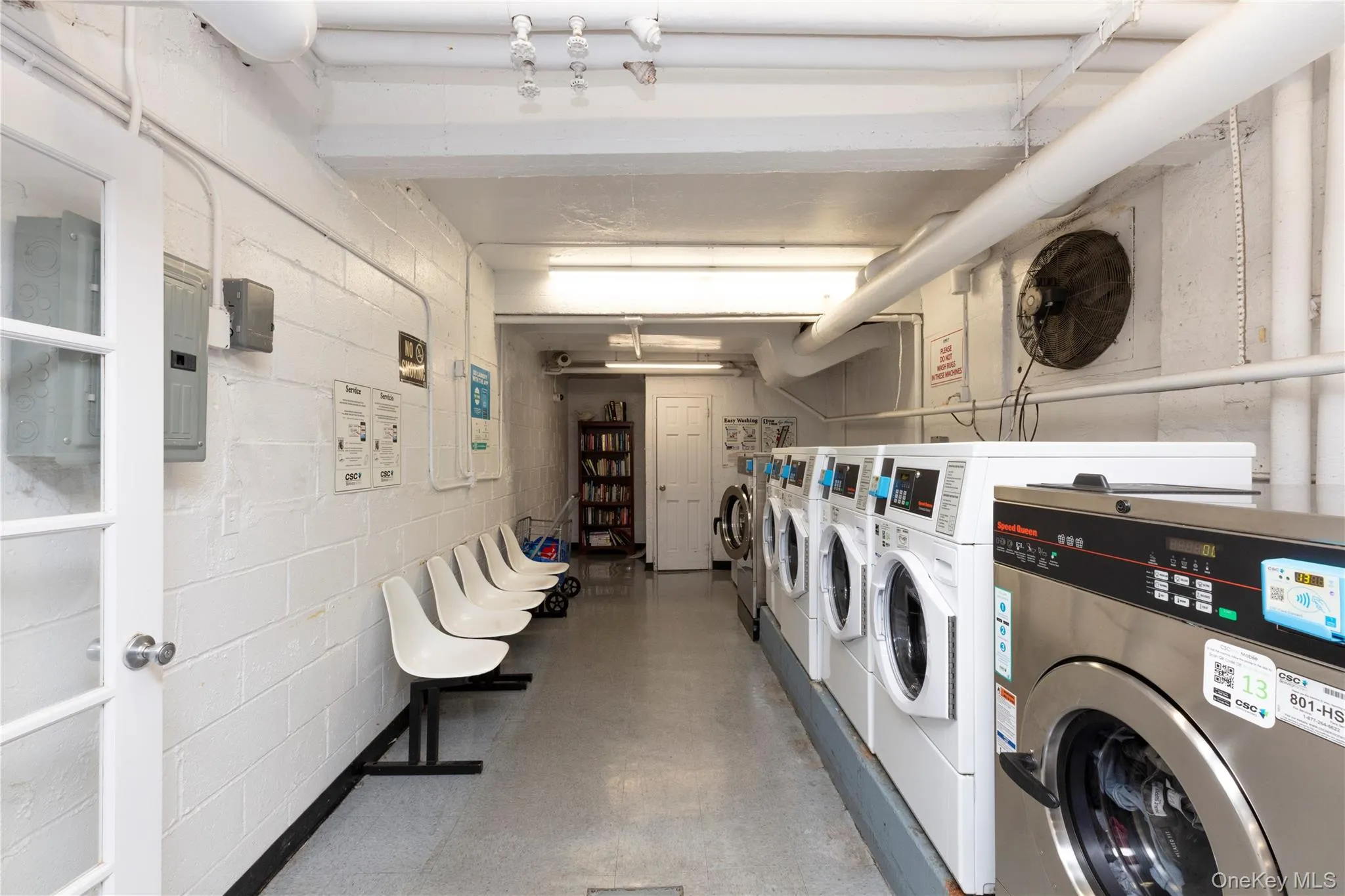 33-24 91 Street, New York, NY, 3 Bedrooms Bedrooms, 7 Rooms Rooms,1 BathroomBathrooms,Residential,For Rent,91,0,1038053 33-24 91 Street, New York, NY, 3 Bedrooms Bedrooms, 7 Rooms Rooms,1 BathroomBathrooms,Residential,For Rent,91,0,1038053