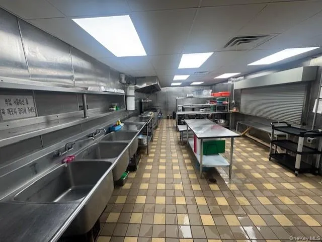4215 166 Street, New York, NY, ,Commercial Lease,For Rent,166,0,1038056 4215 166 Street, New York, NY, ,Commercial Lease,For Rent,166,0,1038056