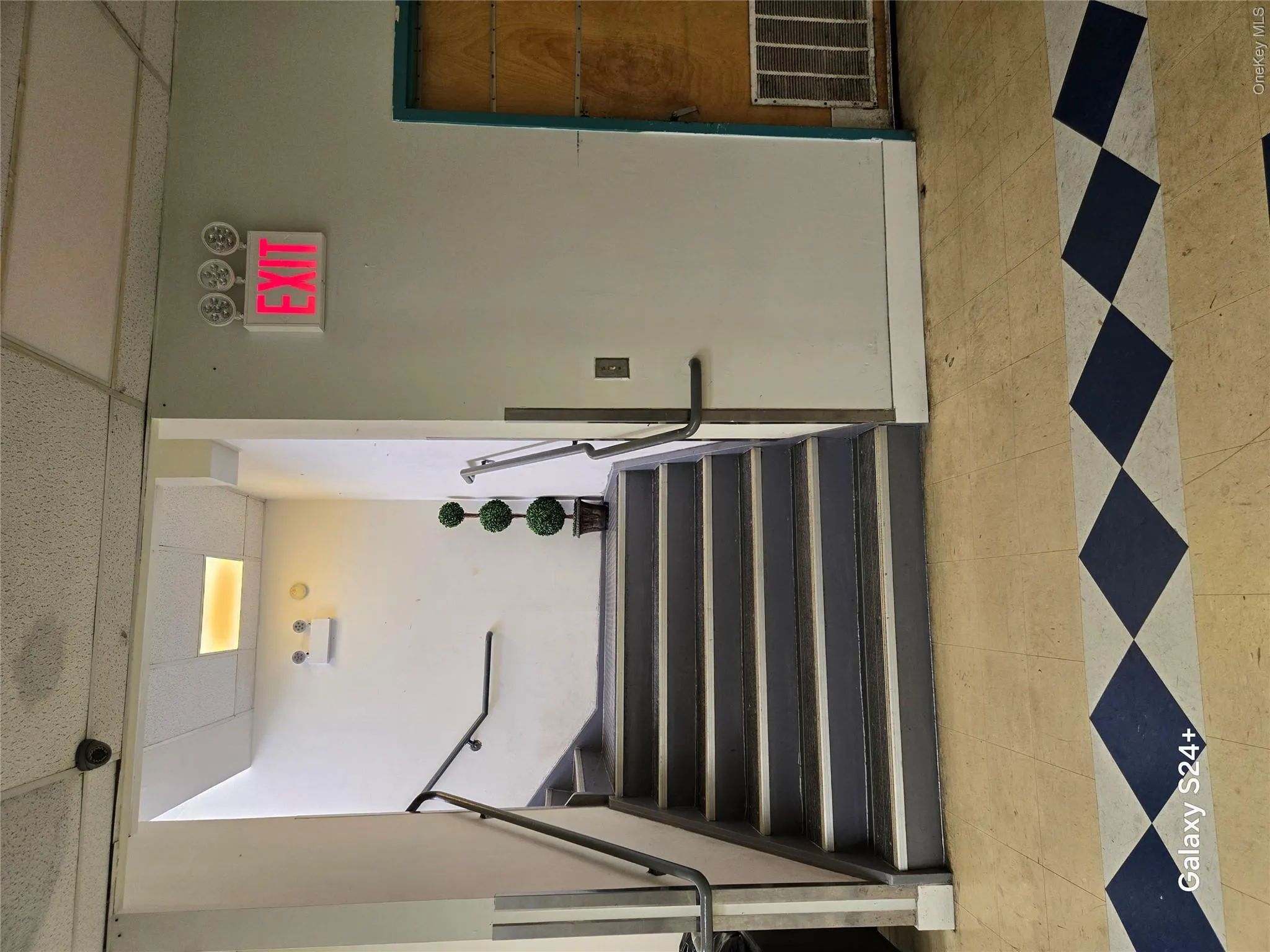 4215 166 Street, New York, NY, ,Commercial Lease,For Rent,166,0,1038056 4215 166 Street, New York, NY, ,Commercial Lease,For Rent,166,0,1038056