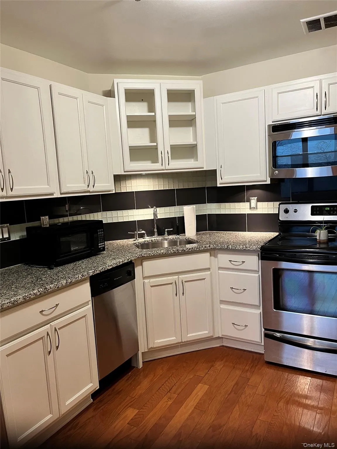 Kitchen Kitchen