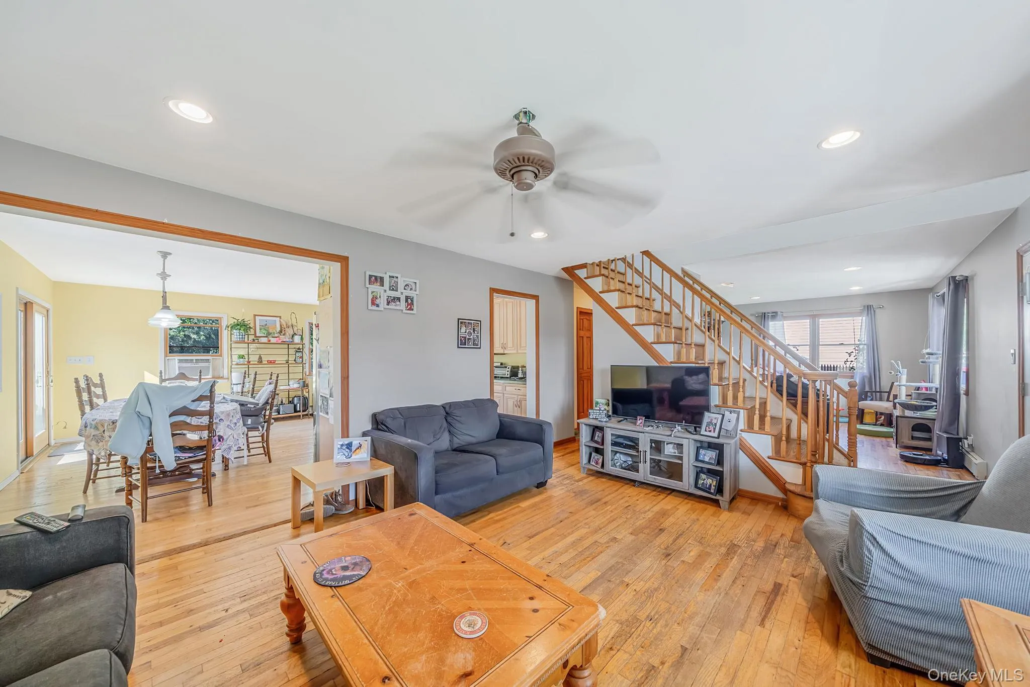 65 Sylvia Drive, Islip, NY, 5 Bedrooms Bedrooms, 8 Rooms Rooms,2 BathroomsBathrooms,Residential,For Rent,Sylvia,0,1038063 65 Sylvia Drive, Islip, NY, 5 Bedrooms Bedrooms, 8 Rooms Rooms,2 BathroomsBathrooms,Residential,For Rent,Sylvia,0,1038063