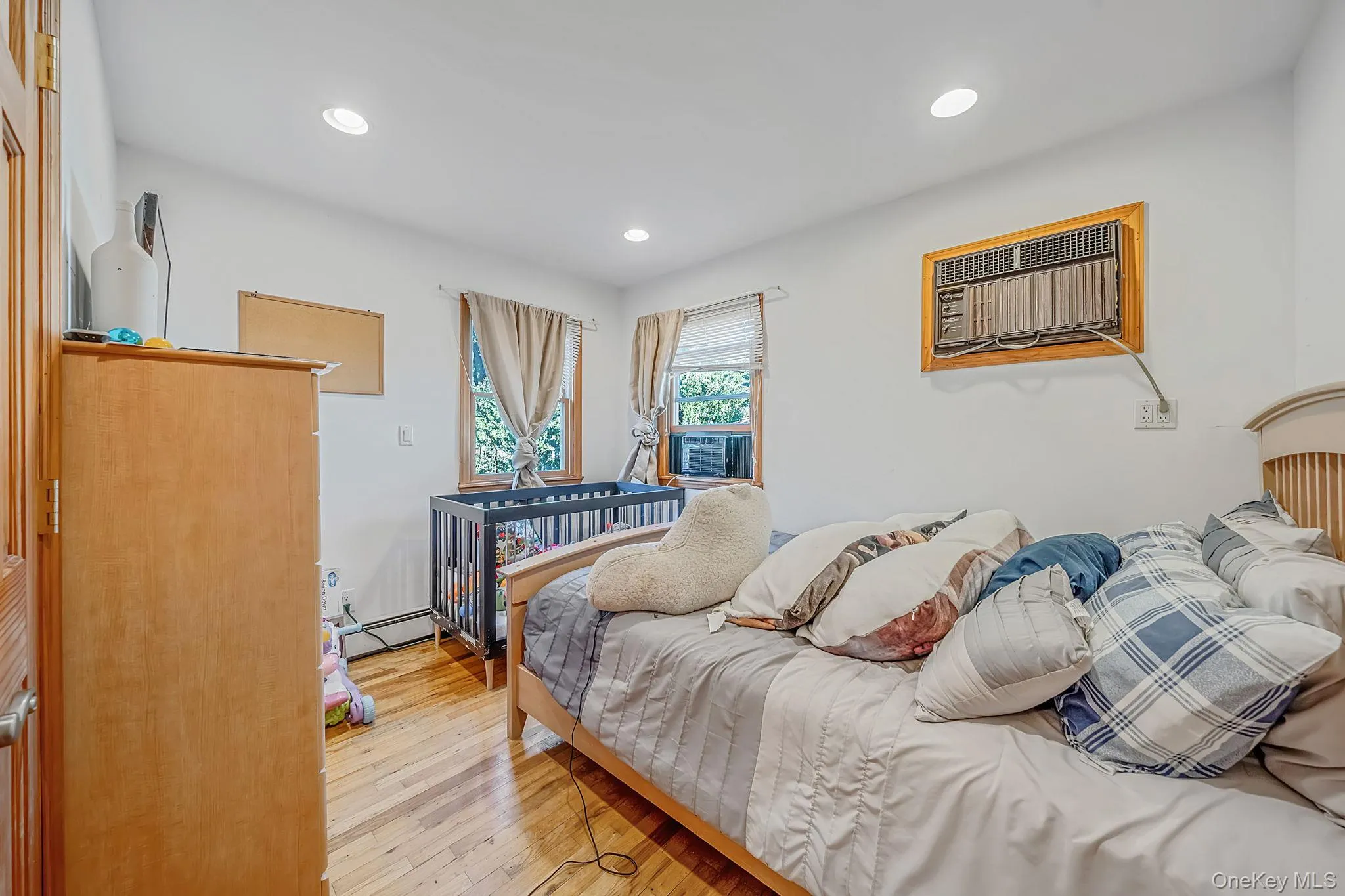 65 Sylvia Drive, Islip, NY, 5 Bedrooms Bedrooms, 8 Rooms Rooms,2 BathroomsBathrooms,Residential,For Rent,Sylvia,0,1038063 65 Sylvia Drive, Islip, NY, 5 Bedrooms Bedrooms, 8 Rooms Rooms,2 BathroomsBathrooms,Residential,For Rent,Sylvia,0,1038063