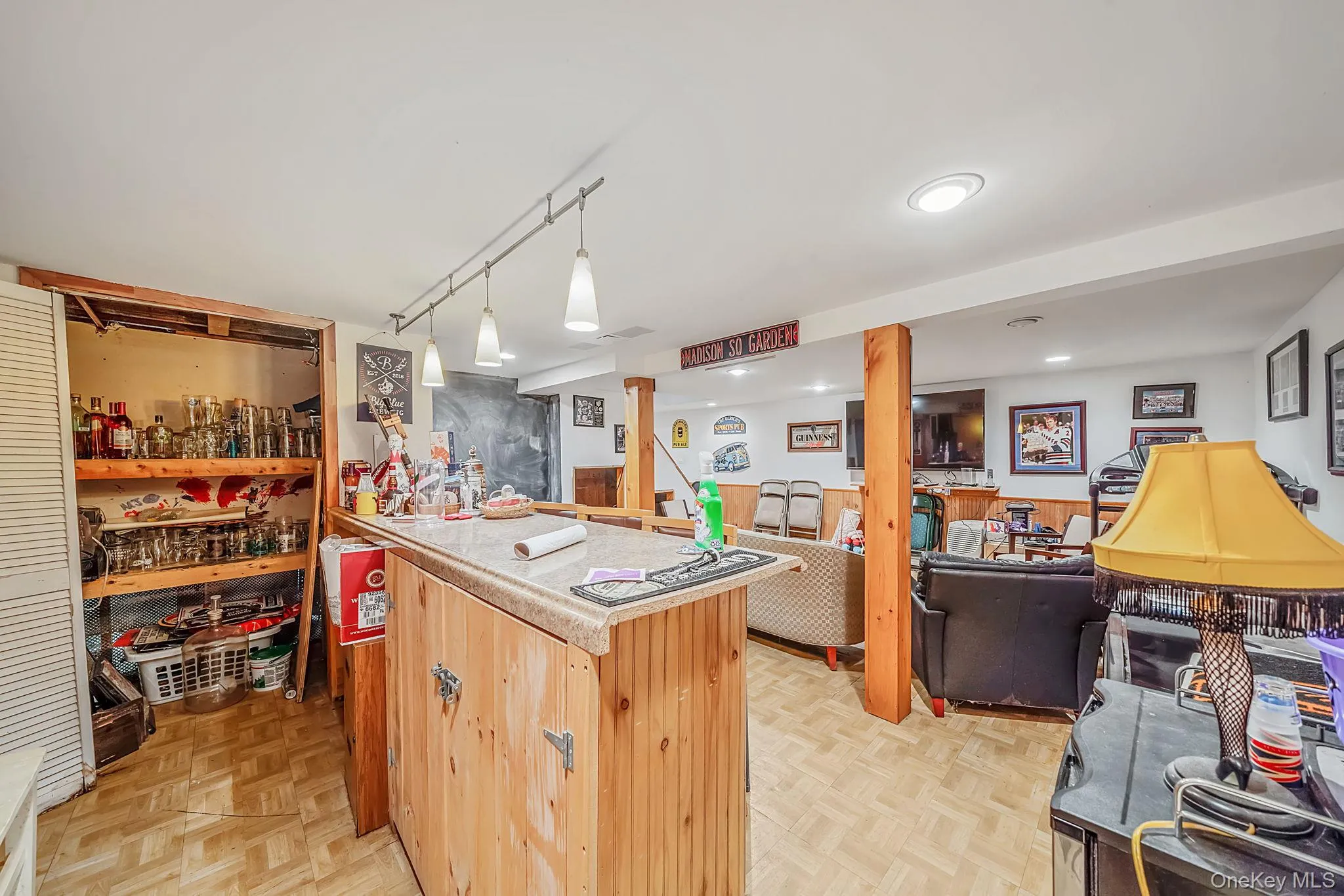 65 Sylvia Drive, Islip, NY, 5 Bedrooms Bedrooms, 8 Rooms Rooms,2 BathroomsBathrooms,Residential,For Rent,Sylvia,0,1038063 65 Sylvia Drive, Islip, NY, 5 Bedrooms Bedrooms, 8 Rooms Rooms,2 BathroomsBathrooms,Residential,For Rent,Sylvia,0,1038063