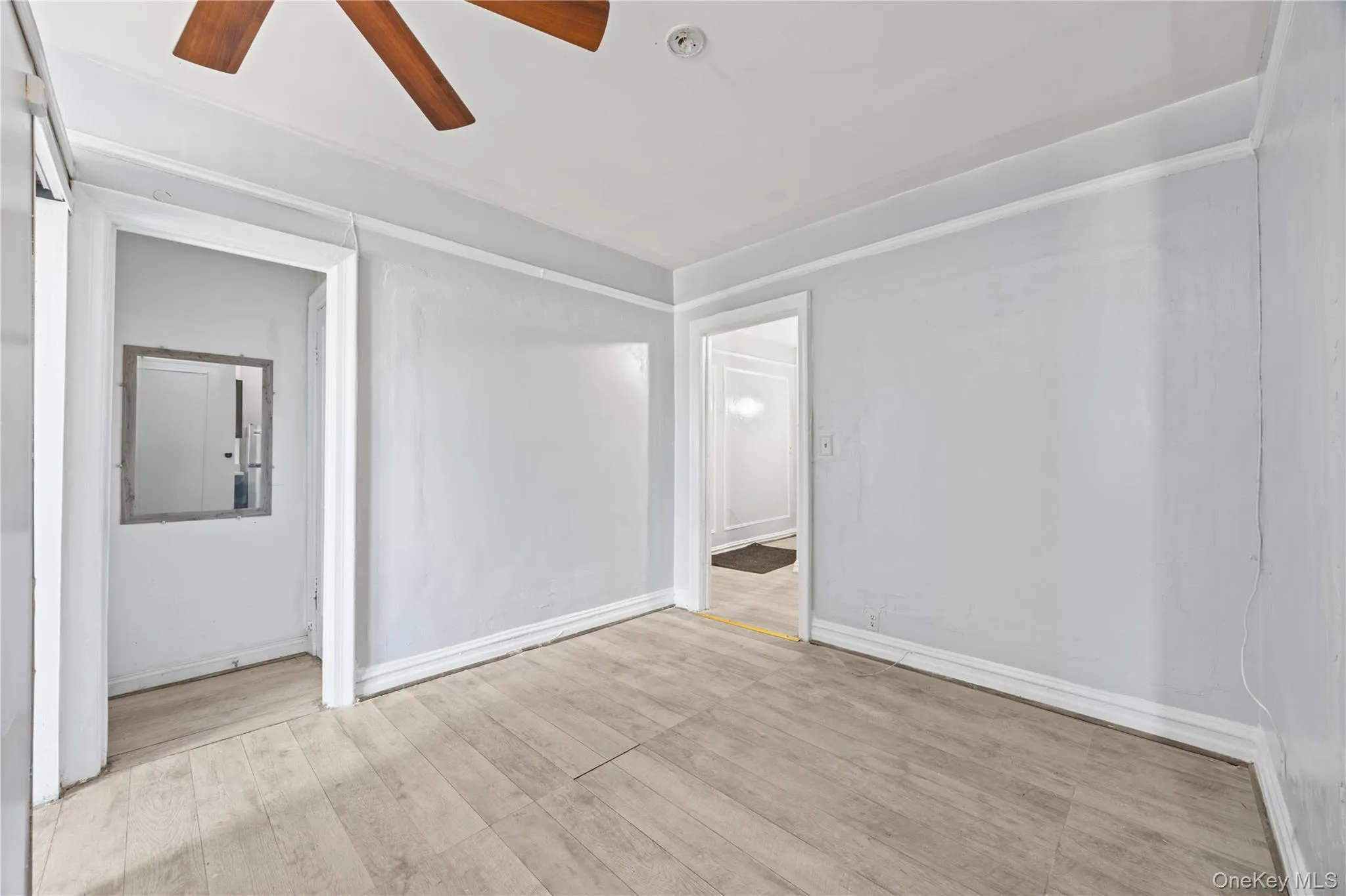 1015 Summit Avenue, New York, NY, 2 Rooms Rooms,1 BathroomBathrooms,Residential,For Rent,Summit,0,1038066 1015 Summit Avenue, New York, NY, 2 Rooms Rooms,1 BathroomBathrooms,Residential,For Rent,Summit,0,1038066