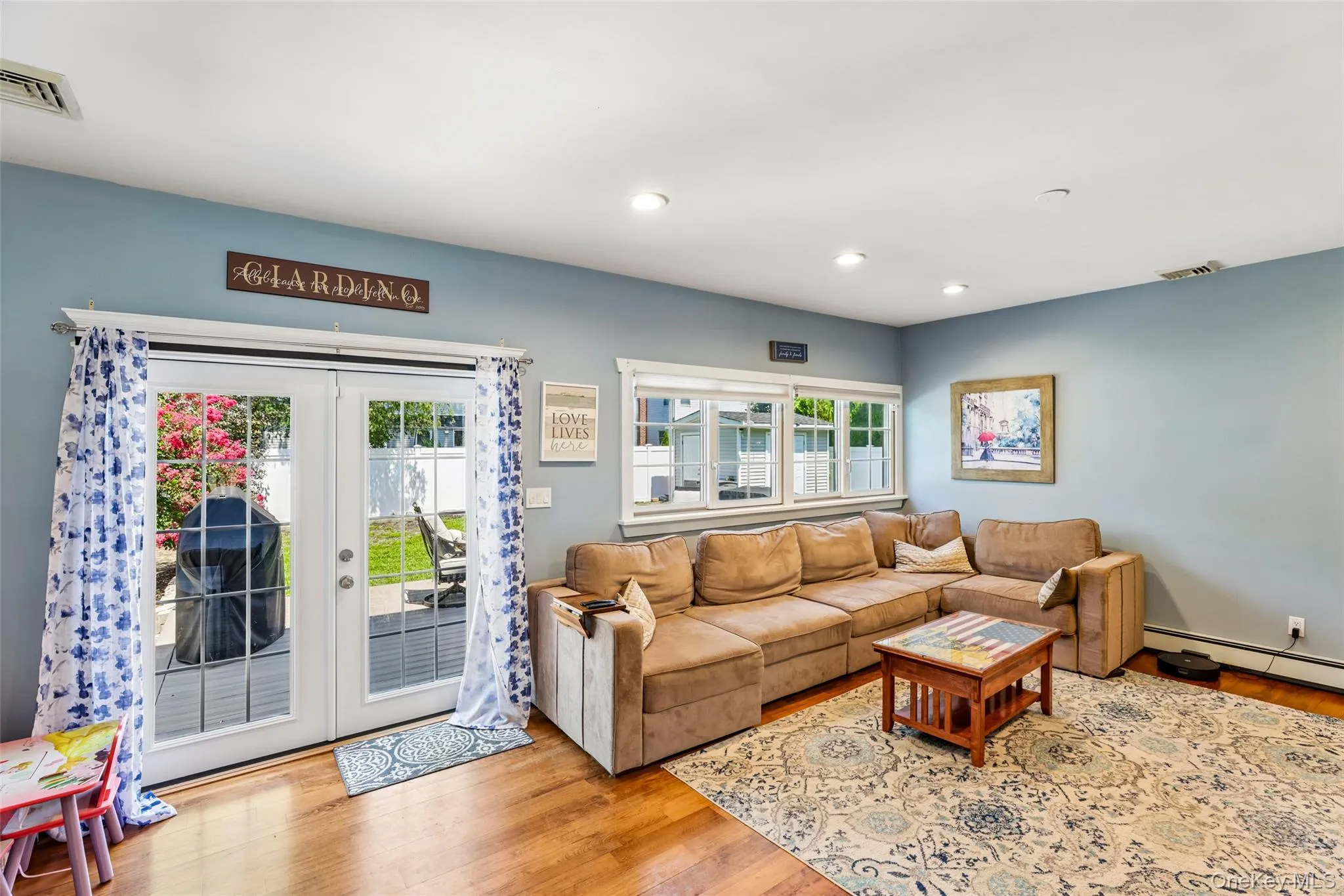 231 Koehl Street, Oyster Bay, NY, 5 Bedrooms Bedrooms, 10 Rooms Rooms,2 BathroomsBathrooms,Residential,For Rent,Koehl,0,1038068 231 Koehl Street, Oyster Bay, NY, 5 Bedrooms Bedrooms, 10 Rooms Rooms,2 BathroomsBathrooms,Residential,For Rent,Koehl,0,1038068