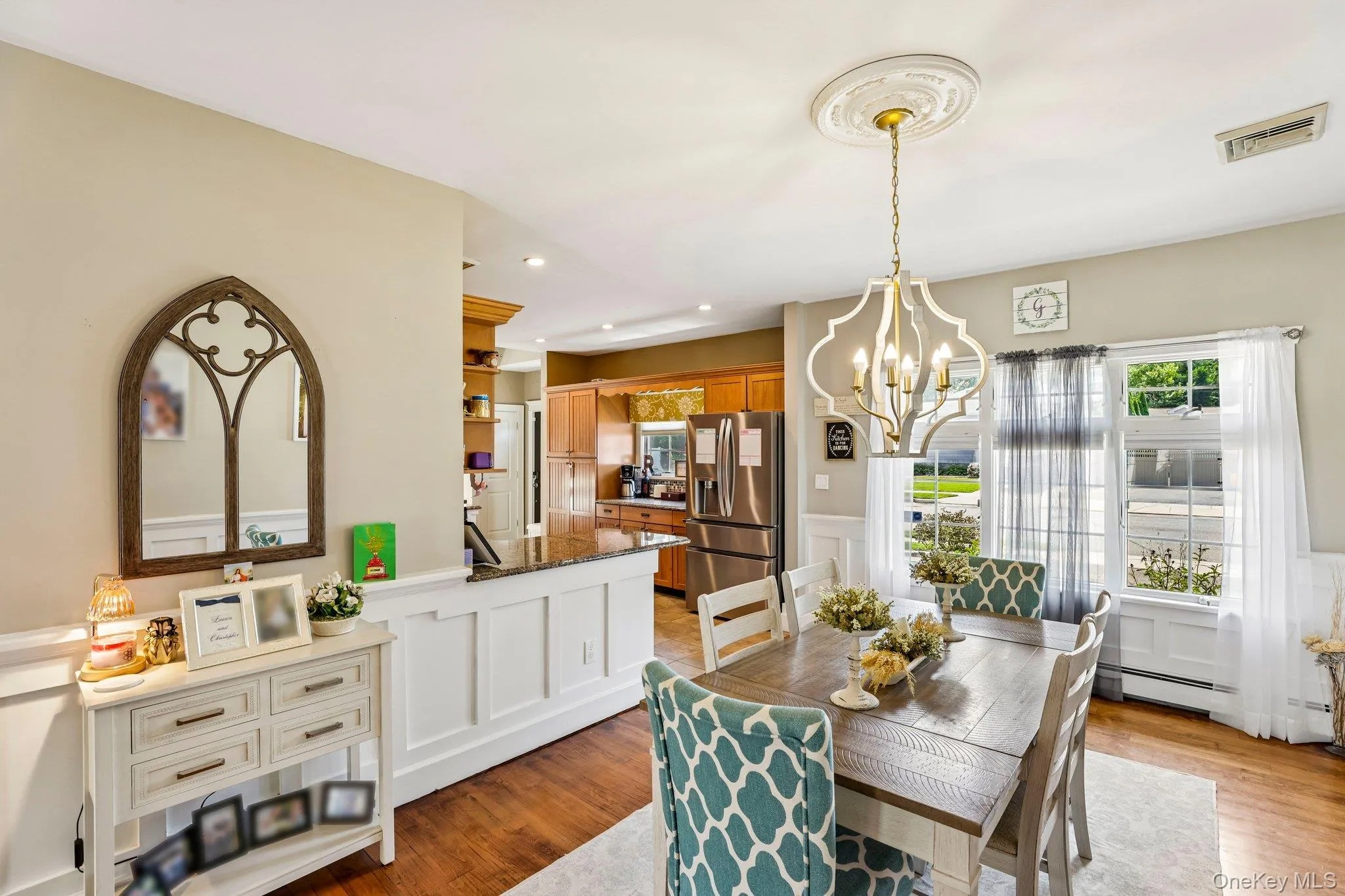 231 Koehl Street, Oyster Bay, NY, 5 Bedrooms Bedrooms, 10 Rooms Rooms,2 BathroomsBathrooms,Residential,For Rent,Koehl,0,1038068 231 Koehl Street, Oyster Bay, NY, 5 Bedrooms Bedrooms, 10 Rooms Rooms,2 BathroomsBathrooms,Residential,For Rent,Koehl,0,1038068