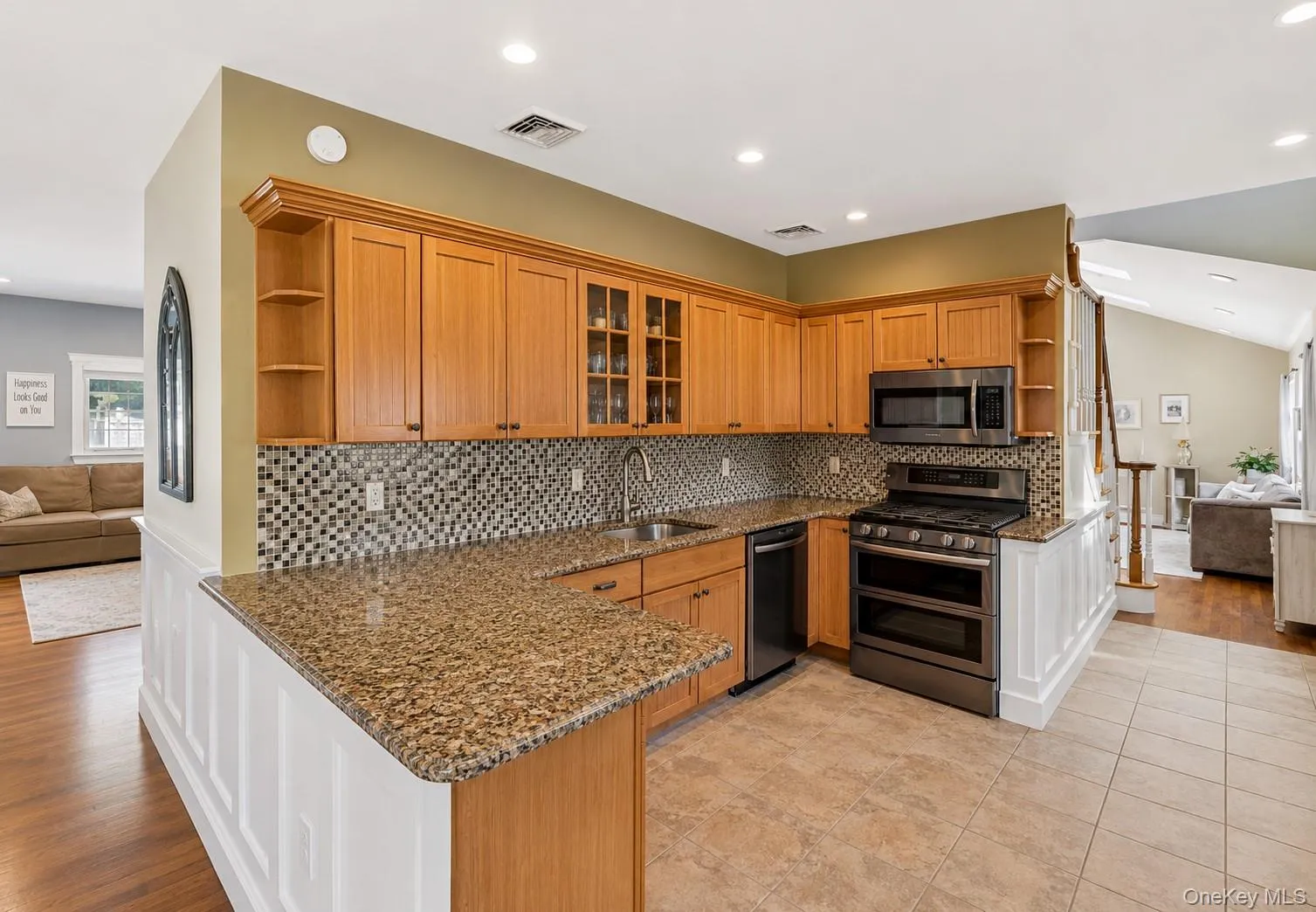 231 Koehl Street, Oyster Bay, NY, 5 Bedrooms Bedrooms, 10 Rooms Rooms,2 BathroomsBathrooms,Residential,For Rent,Koehl,0,1038068 231 Koehl Street, Oyster Bay, NY, 5 Bedrooms Bedrooms, 10 Rooms Rooms,2 BathroomsBathrooms,Residential,For Rent,Koehl,0,1038068