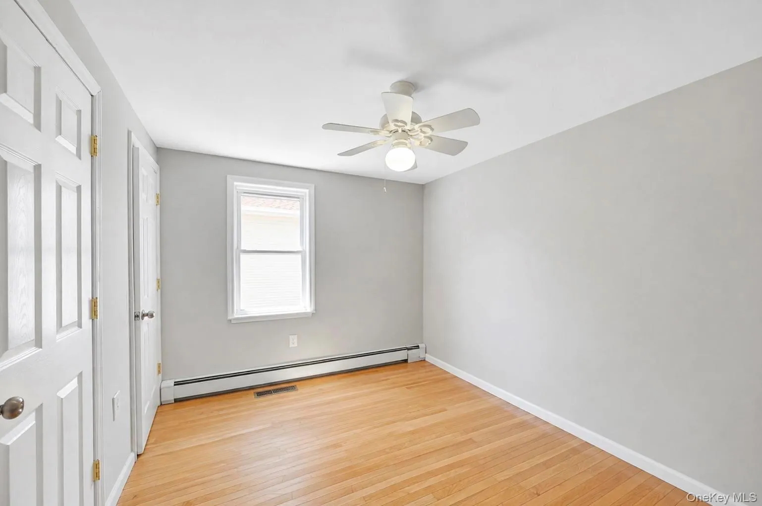 308 Bedell Street, Hempstead, NY, 4 Bedrooms Bedrooms, 7 Rooms Rooms,3 BathroomsBathrooms,Residential Lease,For Rent,Bedell,0,1038073 308 Bedell Street, Hempstead, NY, 4 Bedrooms Bedrooms, 7 Rooms Rooms,3 BathroomsBathrooms,Residential Lease,For Rent,Bedell,0,1038073