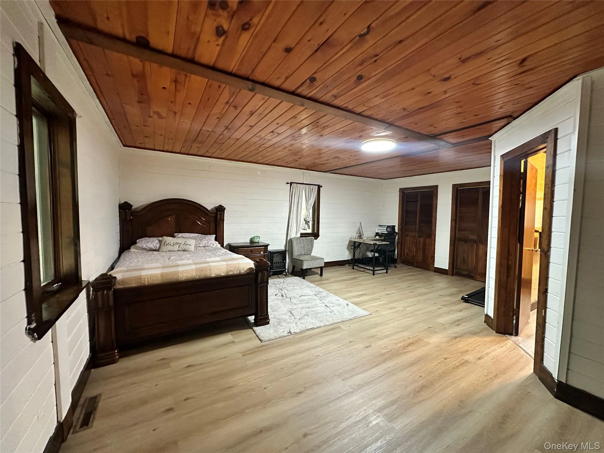 110 Foss Lane, Deerpark, NY, 4 Bedrooms Bedrooms, 7 Rooms Rooms,2 BathroomsBathrooms,Residential,For Rent,Foss,0,1038074 110 Foss Lane, Deerpark, NY, 4 Bedrooms Bedrooms, 7 Rooms Rooms,2 BathroomsBathrooms,Residential,For Rent,Foss,0,1038074
