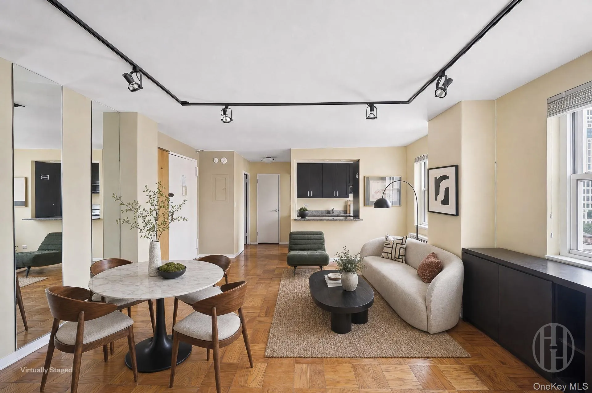 333 East 79th Street, New York, NY, 1 Room Rooms,1 BathroomBathrooms,Residential,For Rent,79th Street,0,1038077 333 East 79th Street, New York, NY, 1 Room Rooms,1 BathroomBathrooms,Residential,For Rent,79th Street,0,1038077