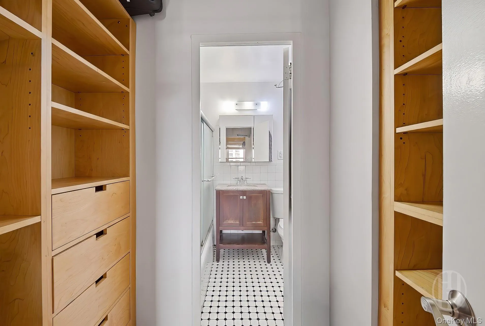 333 East 79th Street, New York, NY, 1 Room Rooms,1 BathroomBathrooms,Residential,For Rent,79th Street,0,1038077 333 East 79th Street, New York, NY, 1 Room Rooms,1 BathroomBathrooms,Residential,For Rent,79th Street,0,1038077