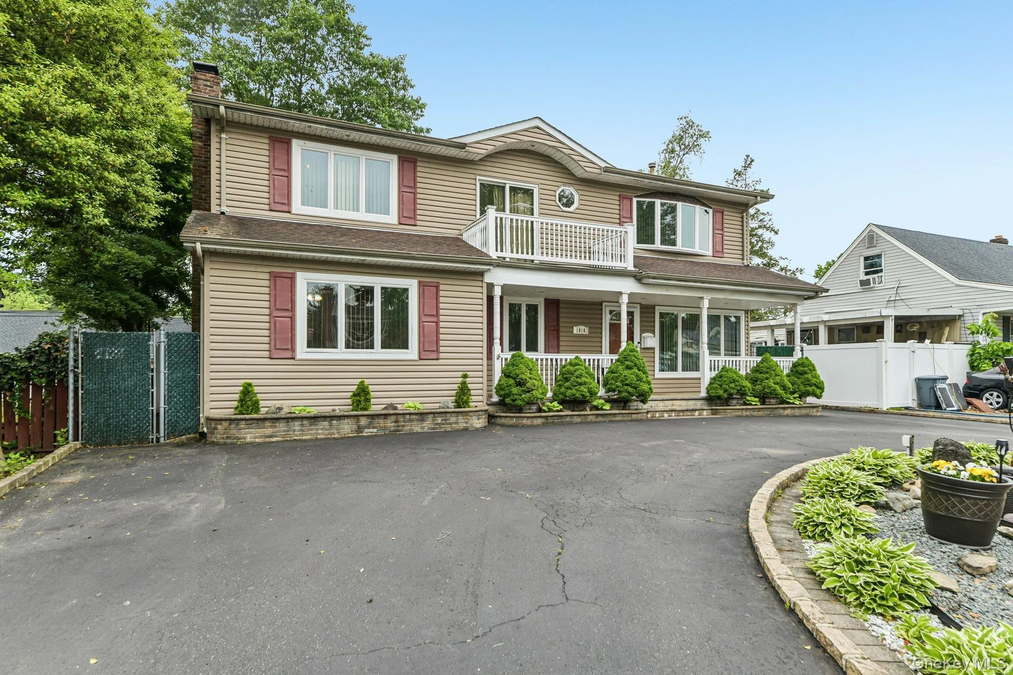 1010 Douglas Avenue, Hempstead, NY, 6 Bedrooms Bedrooms, 14 Rooms Rooms,3 BathroomsBathrooms,Residential,For Rent,Douglas,0,1038080 1010 Douglas Avenue, Hempstead, NY, 6 Bedrooms Bedrooms, 14 Rooms Rooms,3 BathroomsBathrooms,Residential,For Rent,Douglas,0,1038080
